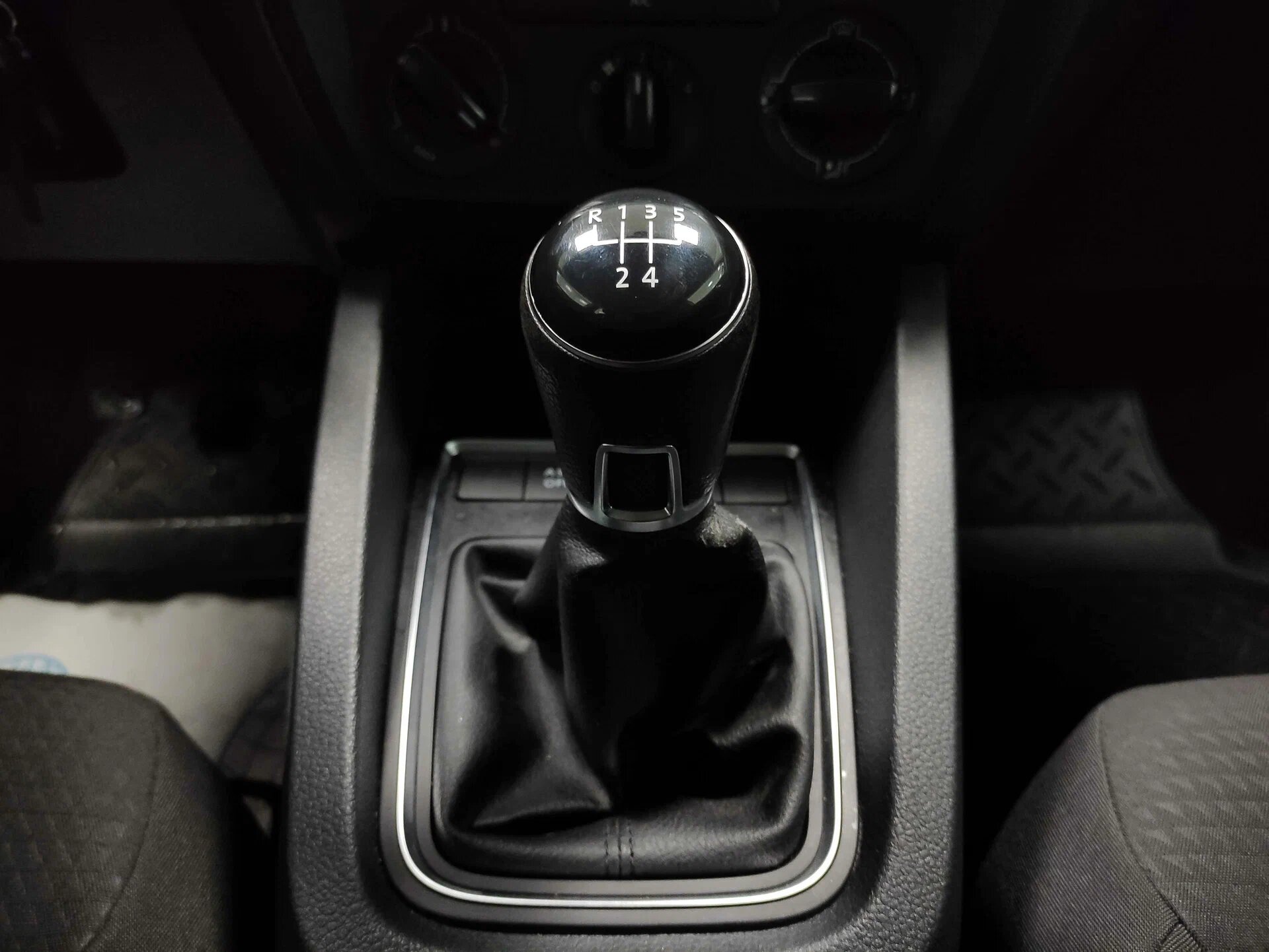Volkswagen Jetta, VI Рестайлинг 2015