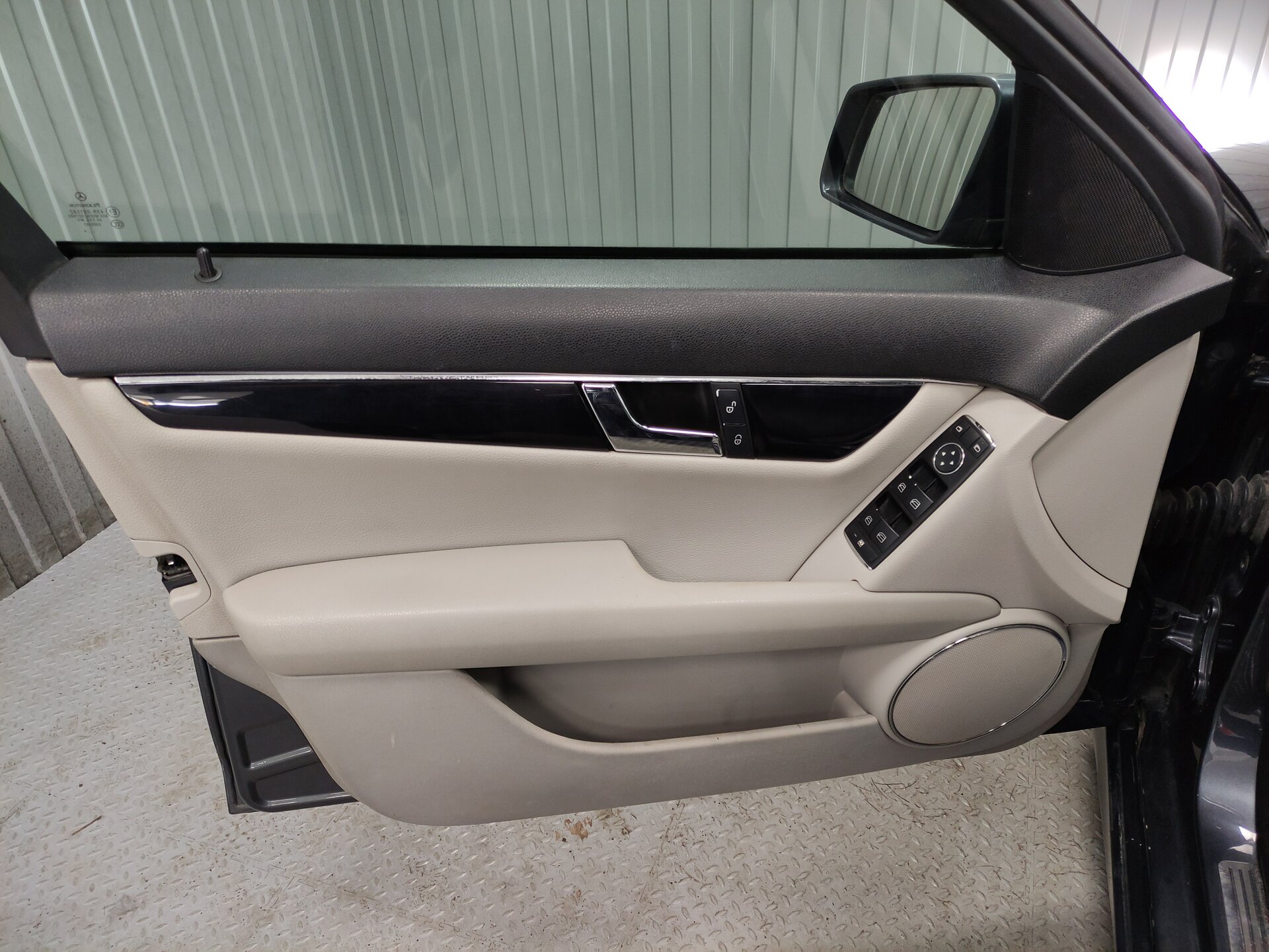 Mercedes-Benz C-Класс, III (W204) 2010 Mercedes-Benz C-Класс, III (W204) 2010