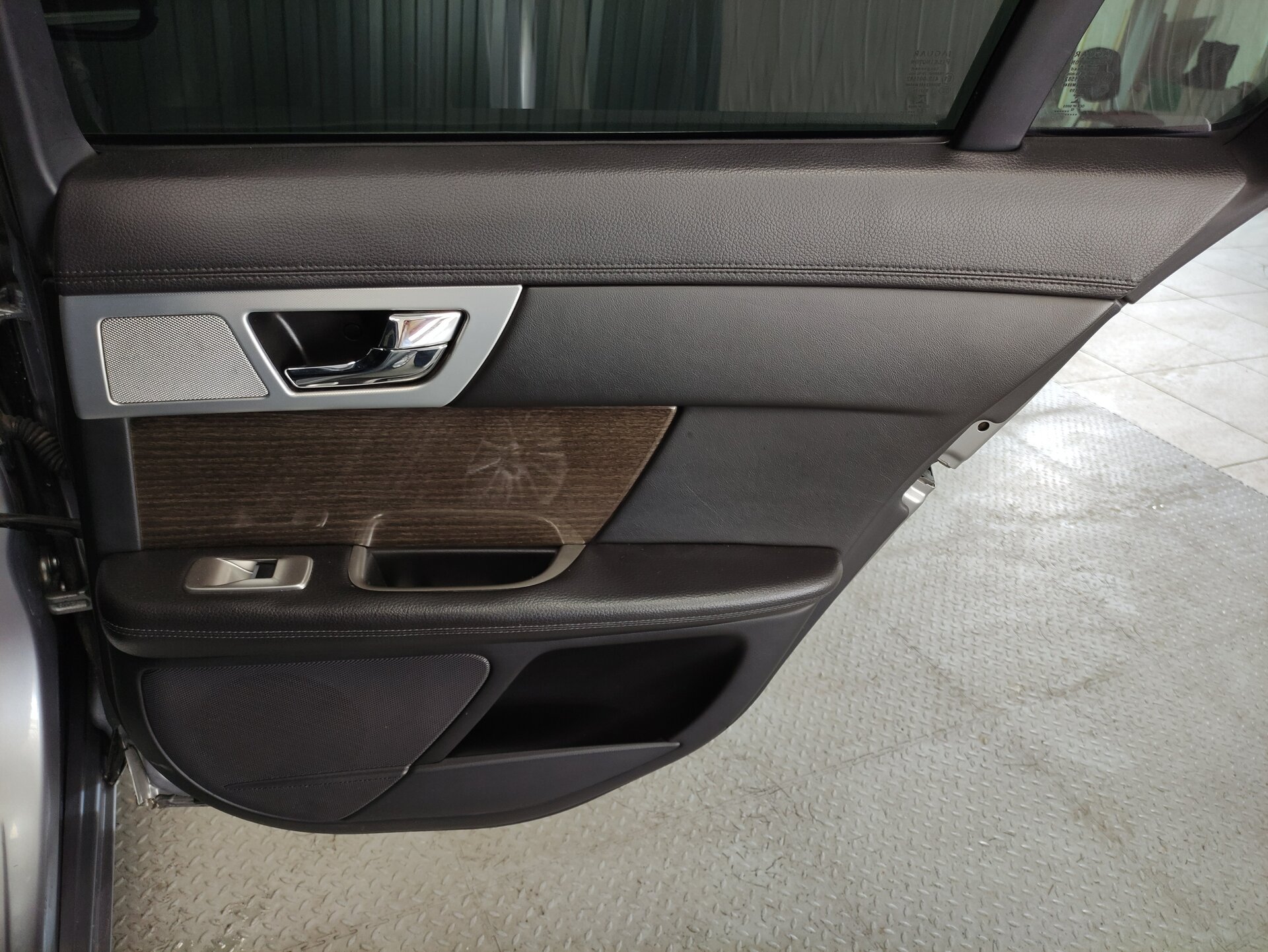 Jaguar XF, I Рестайлинг 2012 Jaguar XF, I Рестайлинг 2012