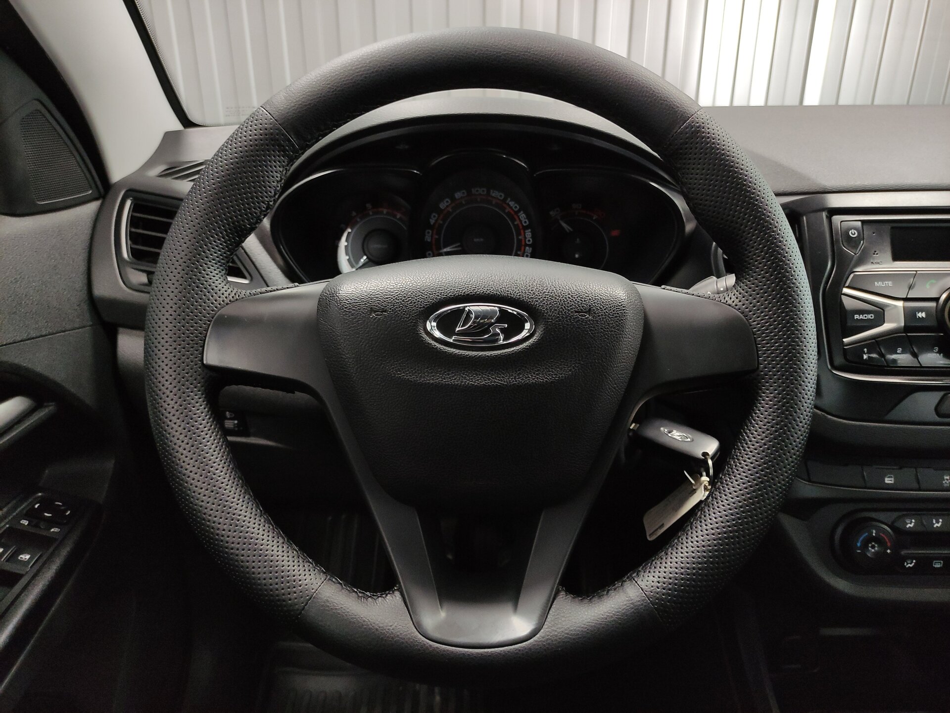 Lada (ВАЗ) Vesta, I 2017