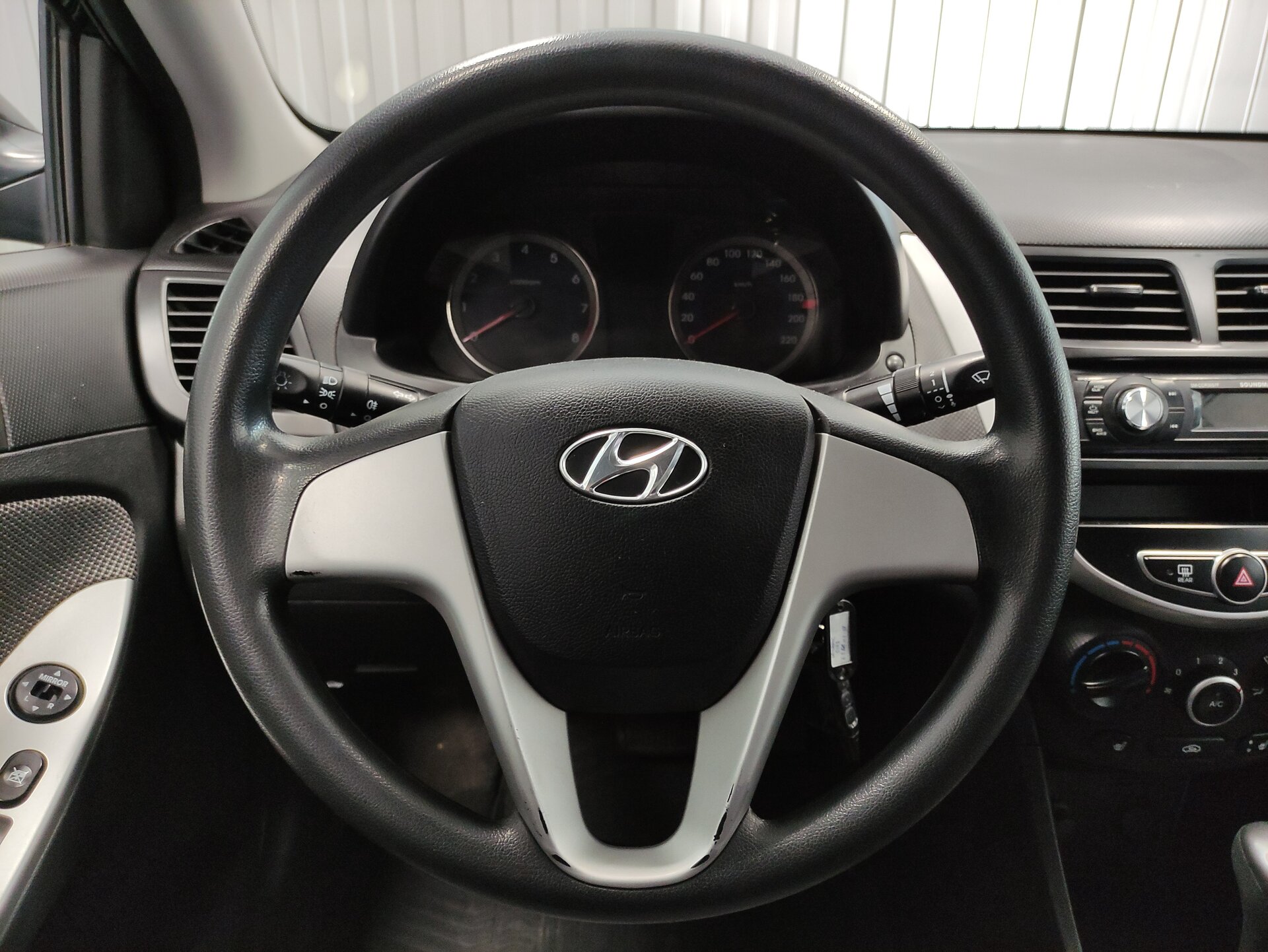 Hyundai Solaris, I 2013