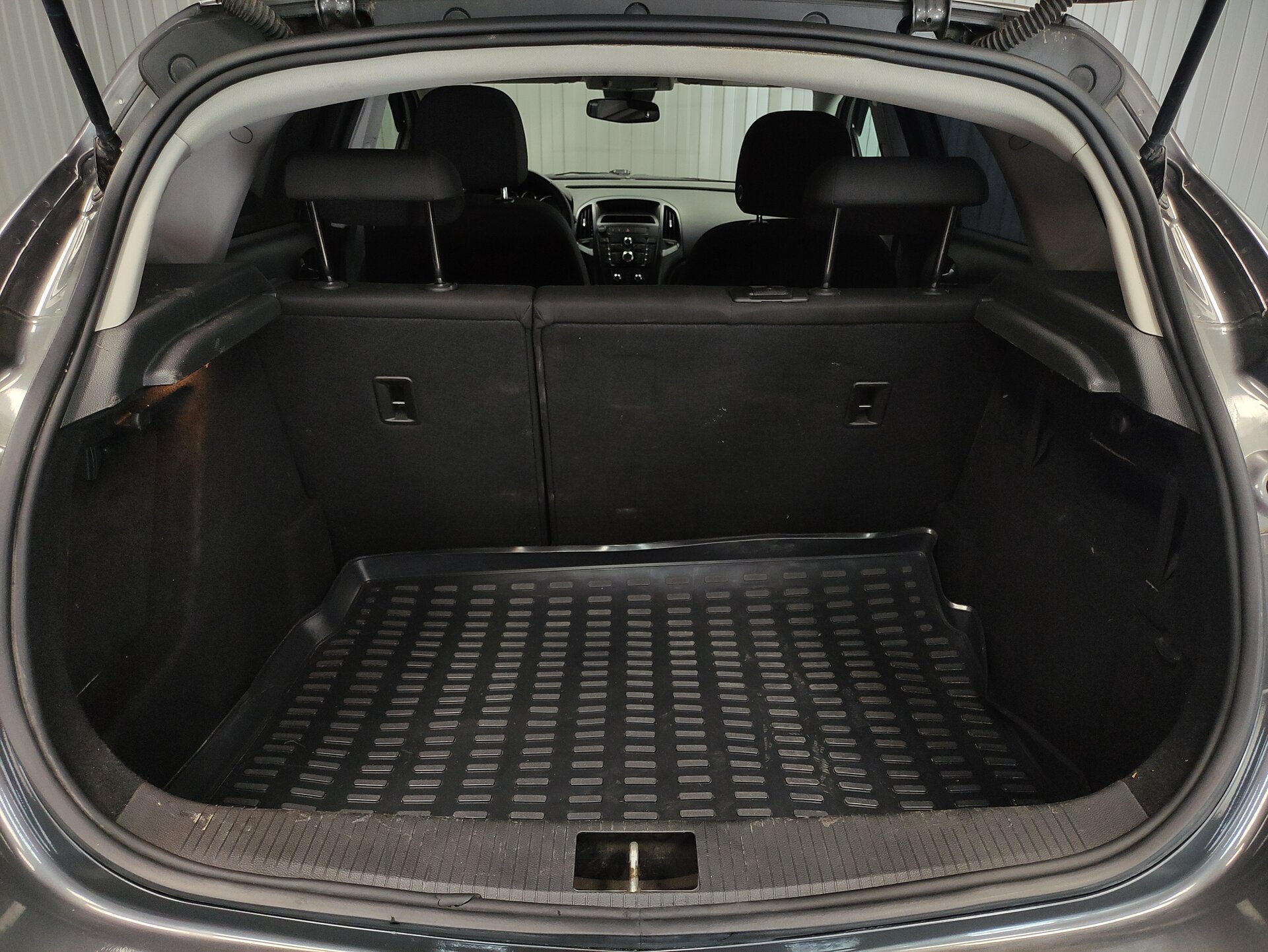 Opel Astra, J 2011 Opel Astra, J 2011