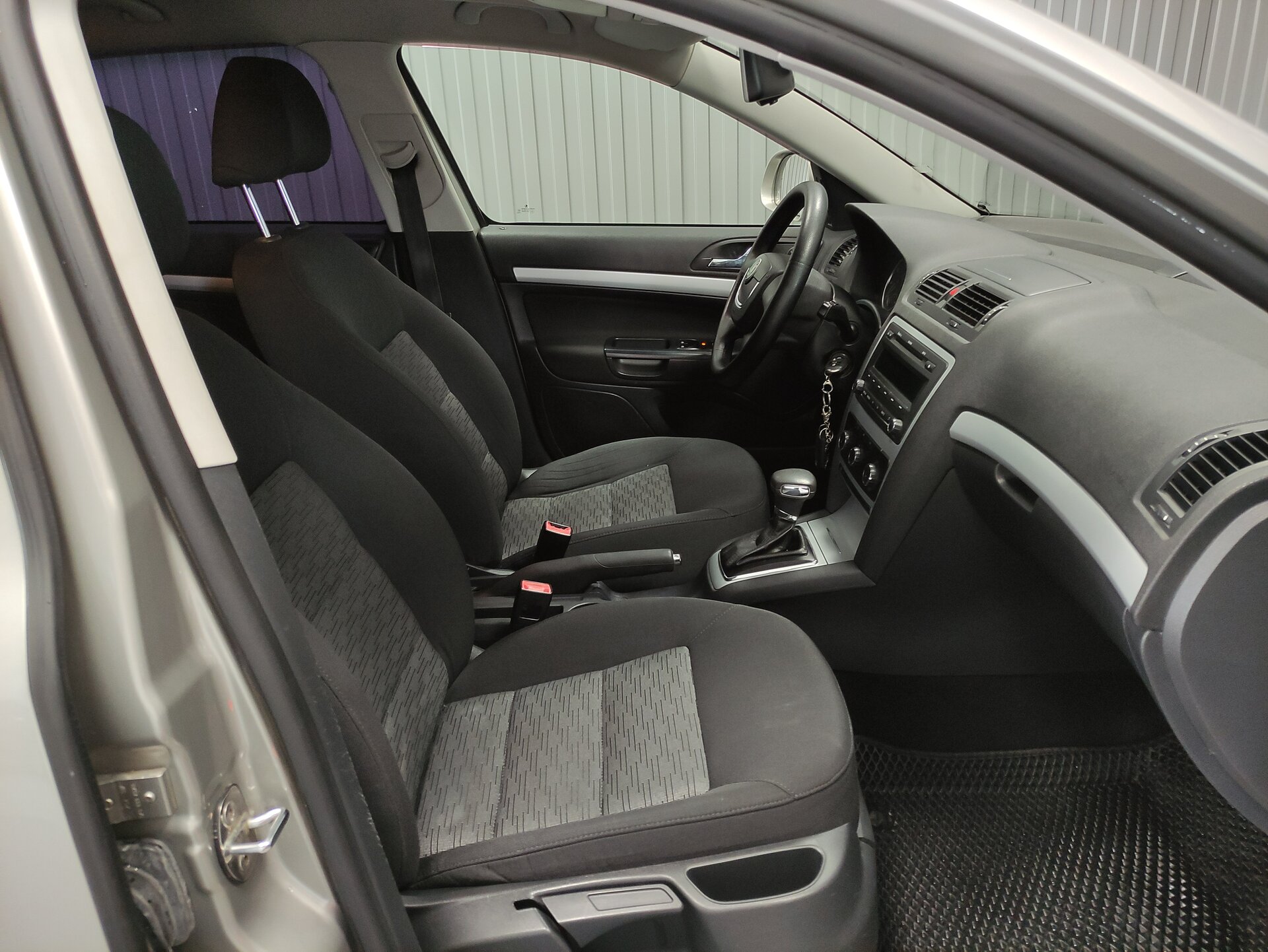 Skoda Octavia, II (A5) Рестайлинг 2011 Skoda Octavia, II (A5) Рестайлинг 2011