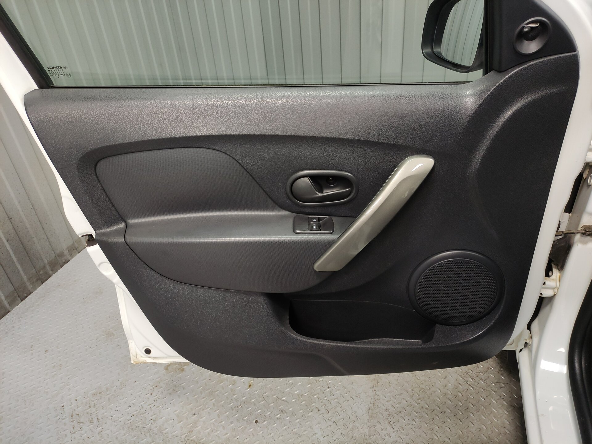Renault Logan, II 2018 Renault Logan, II 2018