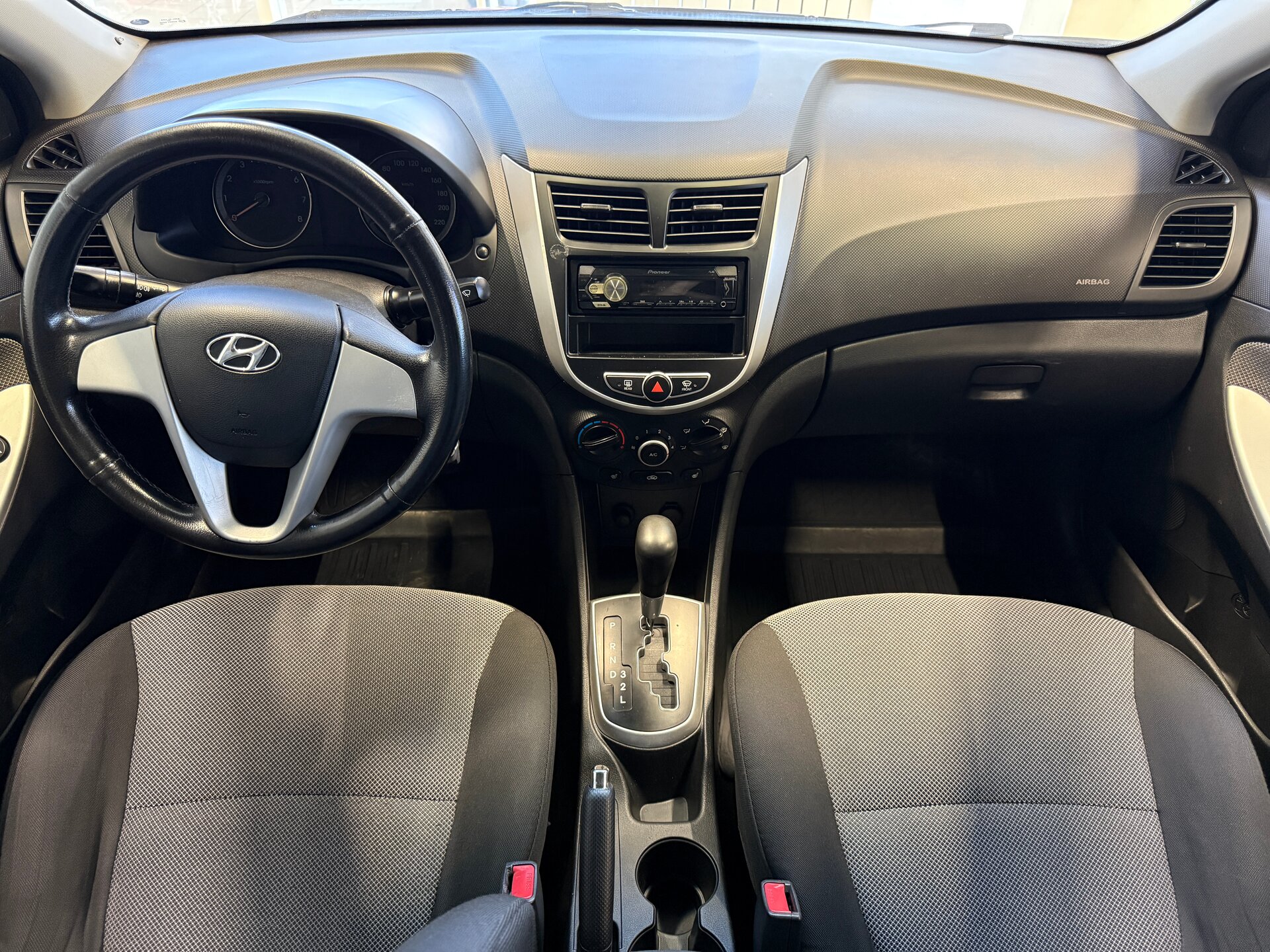 Hyundai Solaris, I 2012 Hyundai Solaris, I 2012