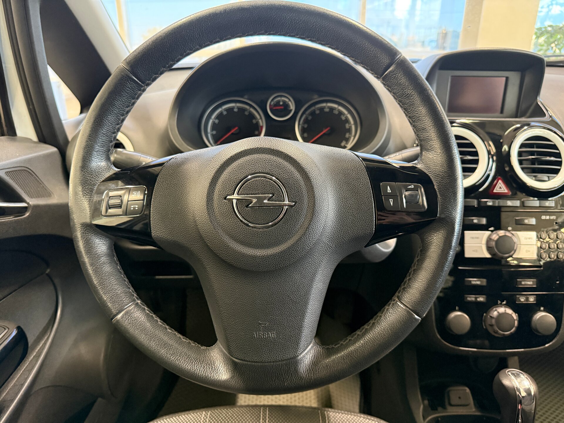 Opel Corsa, D Рестайлинг II 2012