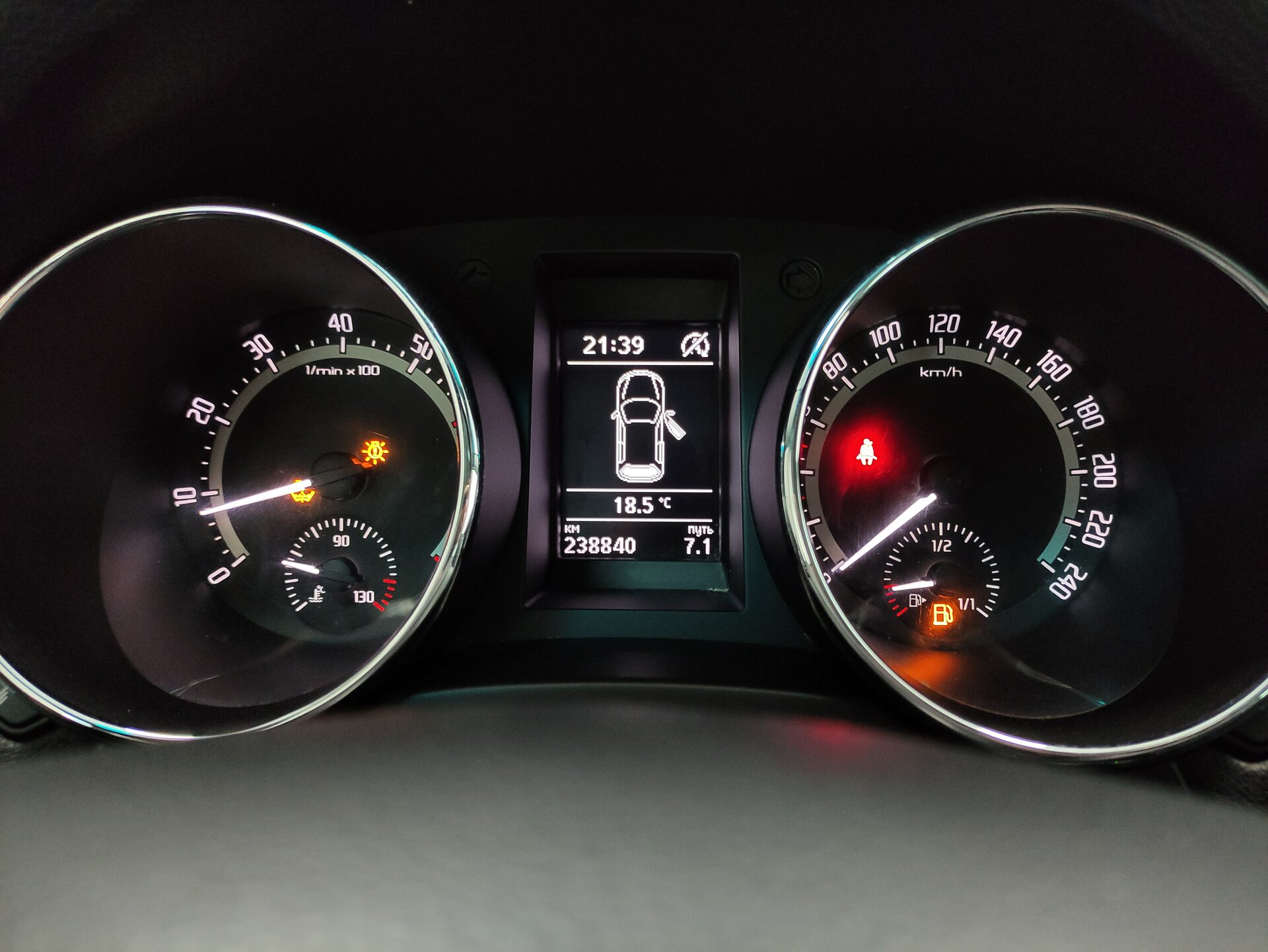 Skoda Yeti, I Рестайлинг 2018 Skoda Yeti, I Рестайлинг 2018