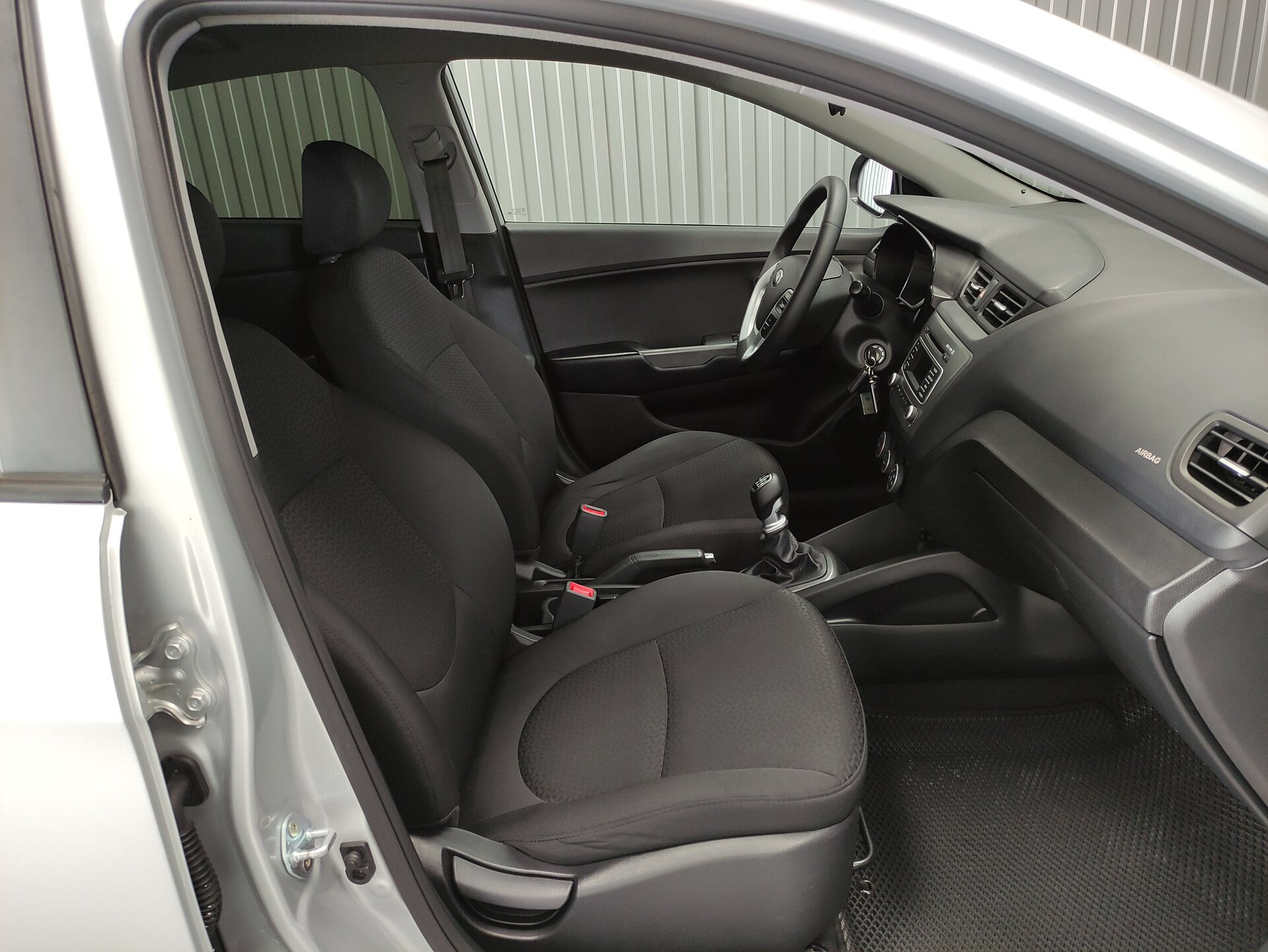 Kia Rio, III Рестайлинг 2017 Kia Rio, III Рестайлинг 2017