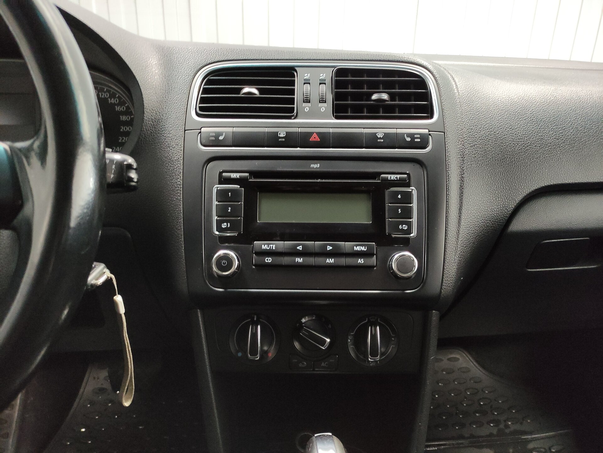 Volkswagen Polo, V 2012