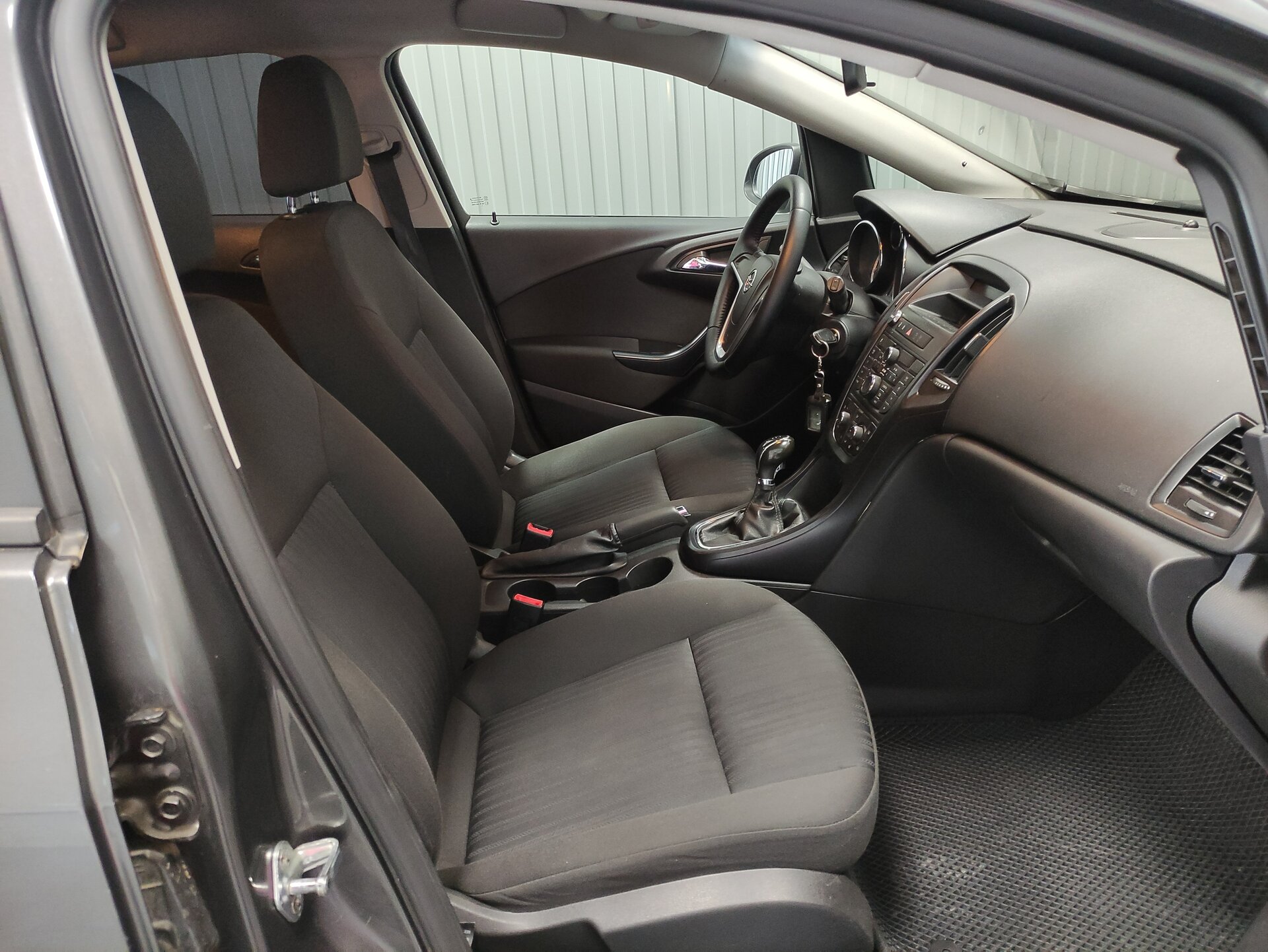Opel Astra, J 2011 Opel Astra, J 2011