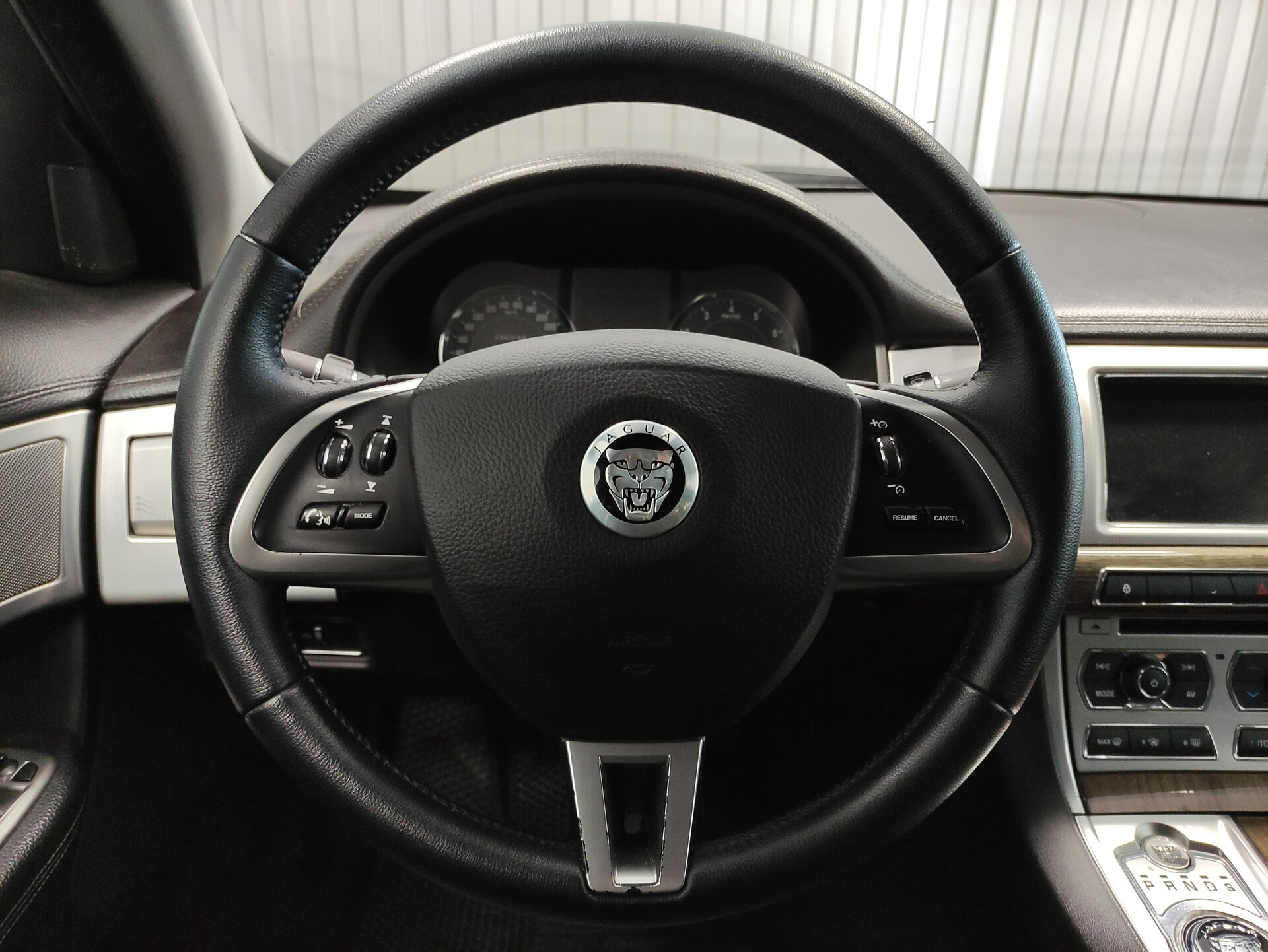 Jaguar XF, I Рестайлинг 2012 Jaguar XF, I Рестайлинг 2012