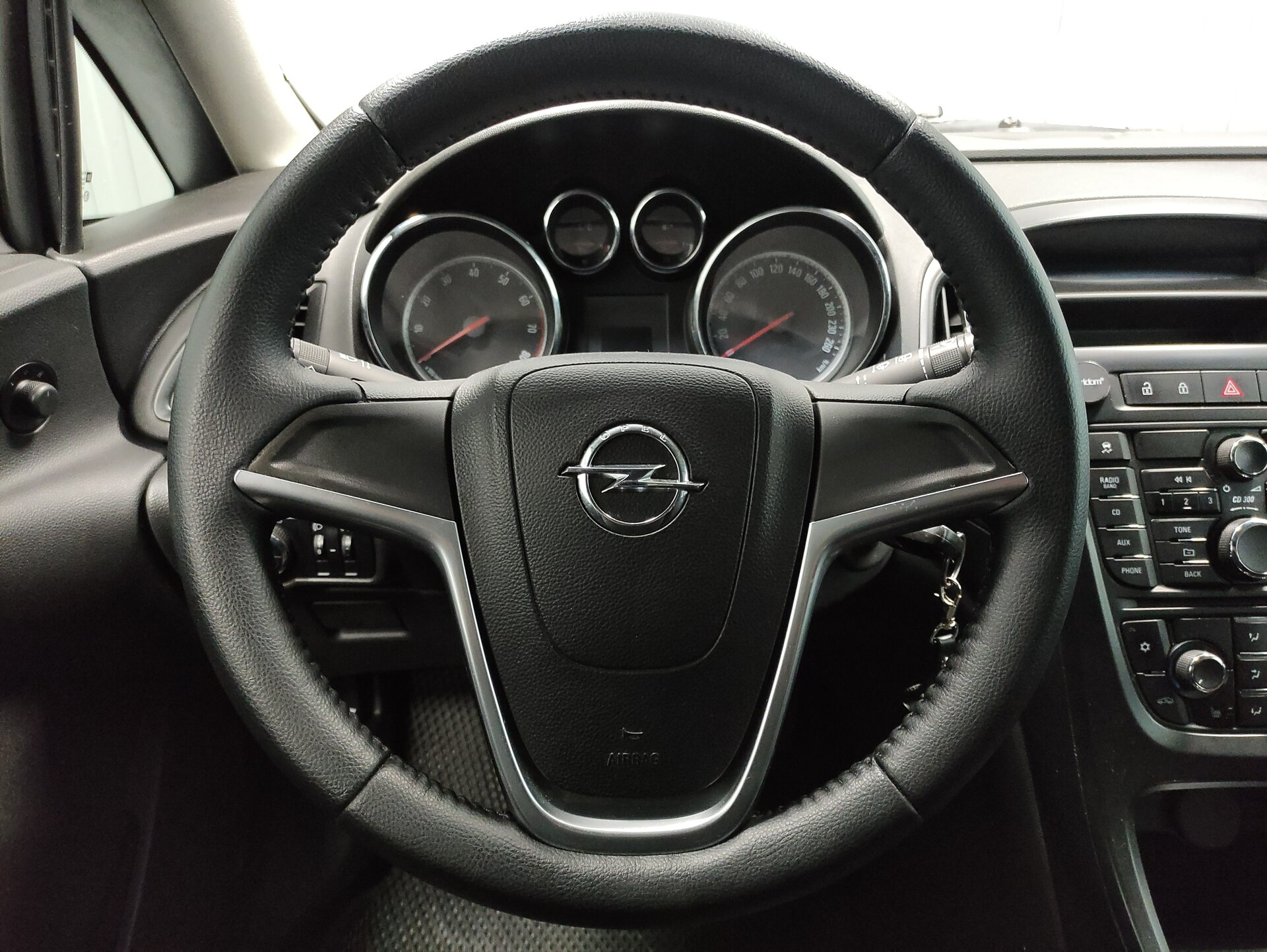 Opel Astra, J 2011 Opel Astra, J 2011