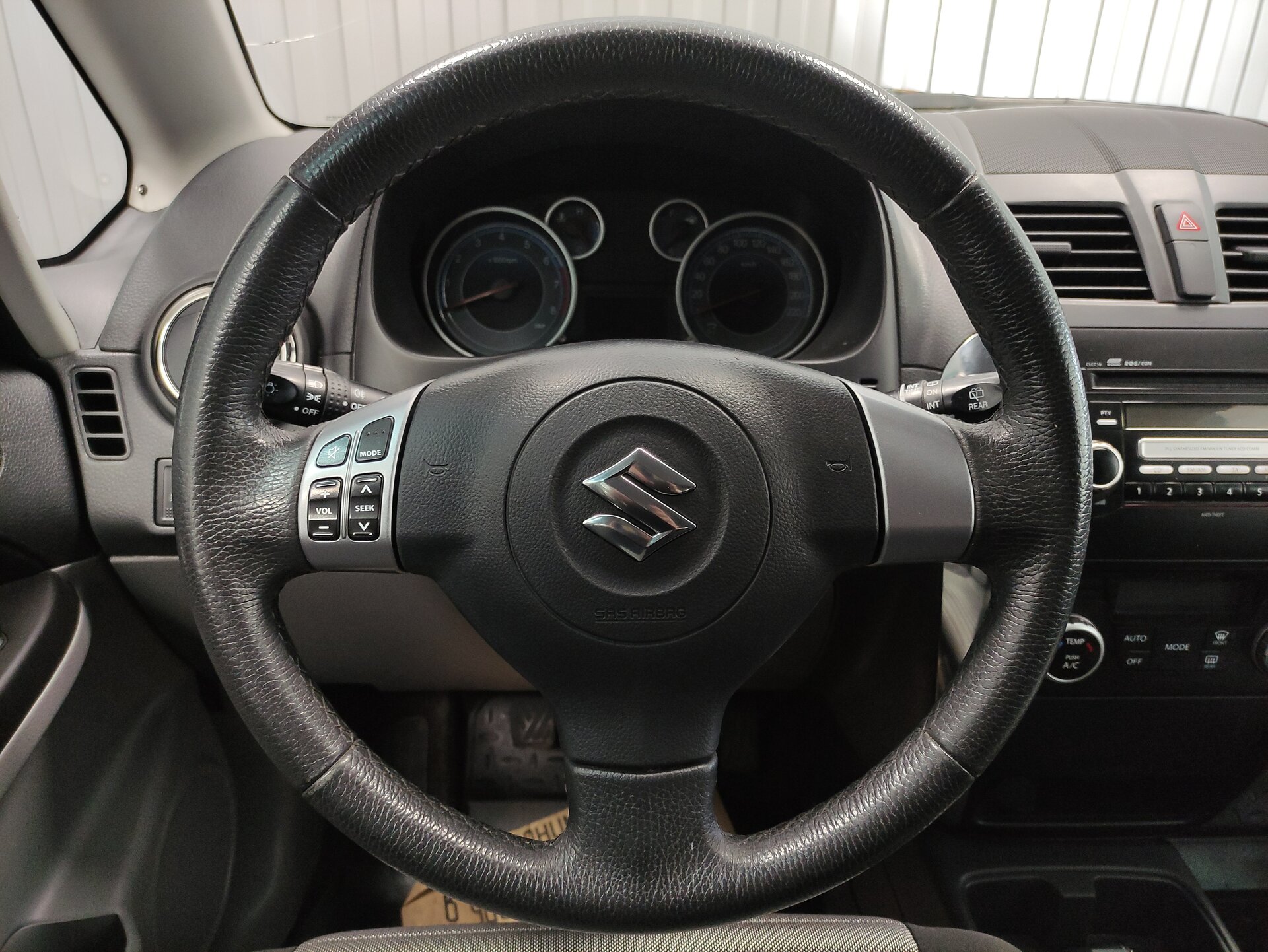 Suzuki SX4, I (Classic) Рестайлинг 2011 Suzuki SX4, I (Classic) Рестайлинг 2011