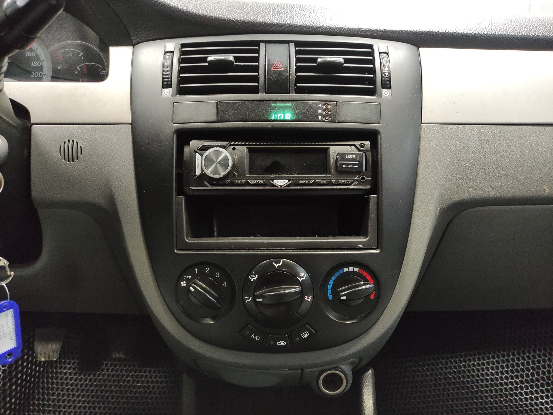 Chevrolet Lacetti, I 2011 Chevrolet Lacetti, I 2011