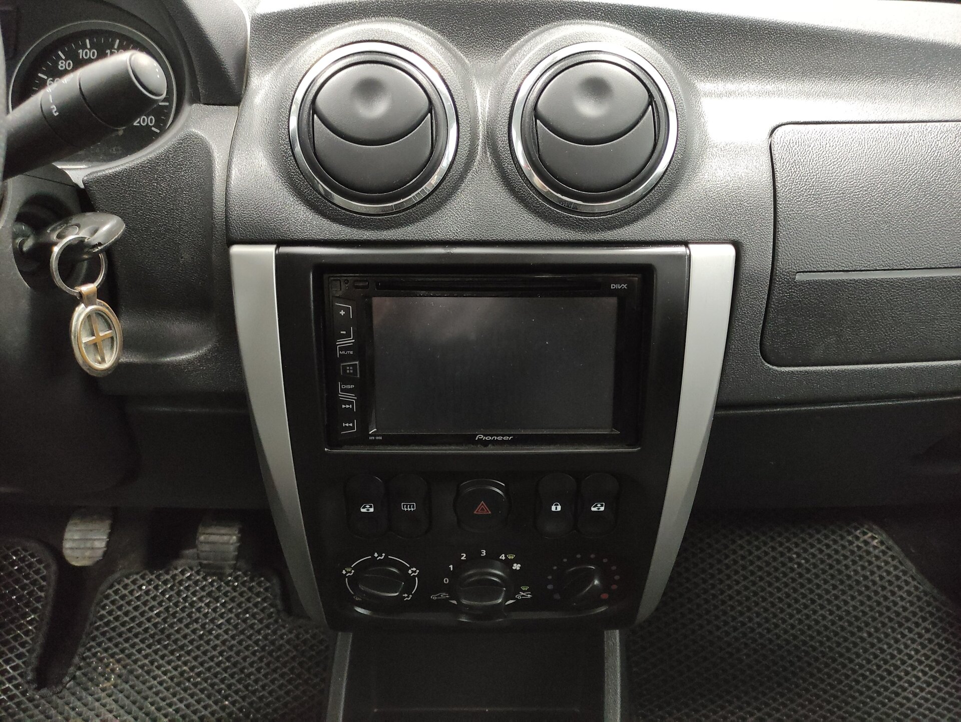 Nissan Almera, III (G15) 2017 Nissan Almera, III (G15) 2017