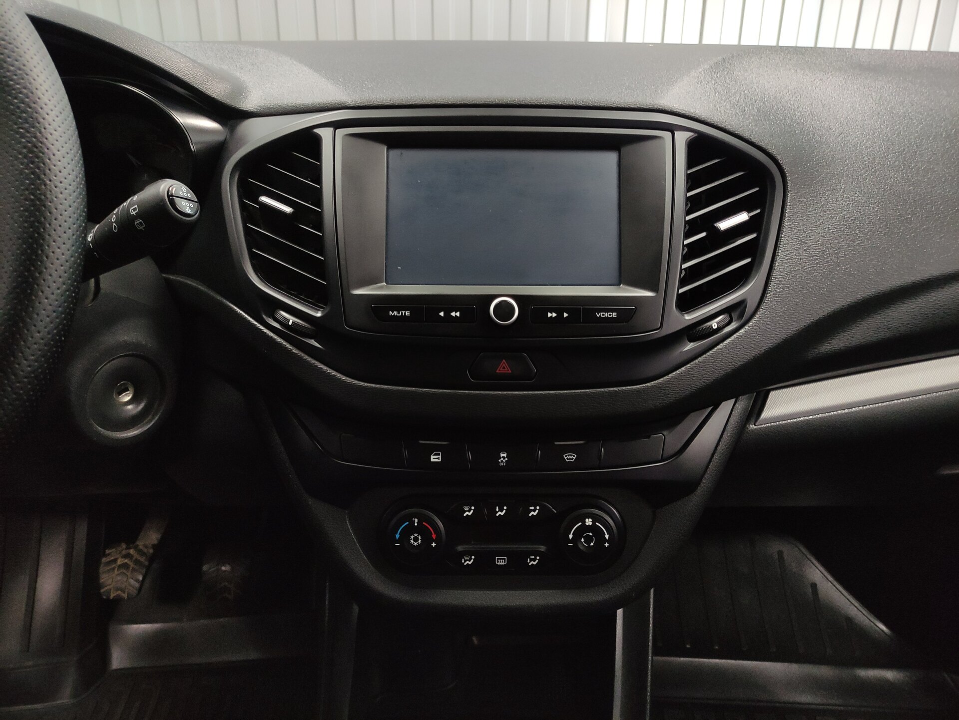 Lada (ВАЗ) Vesta, I 2021