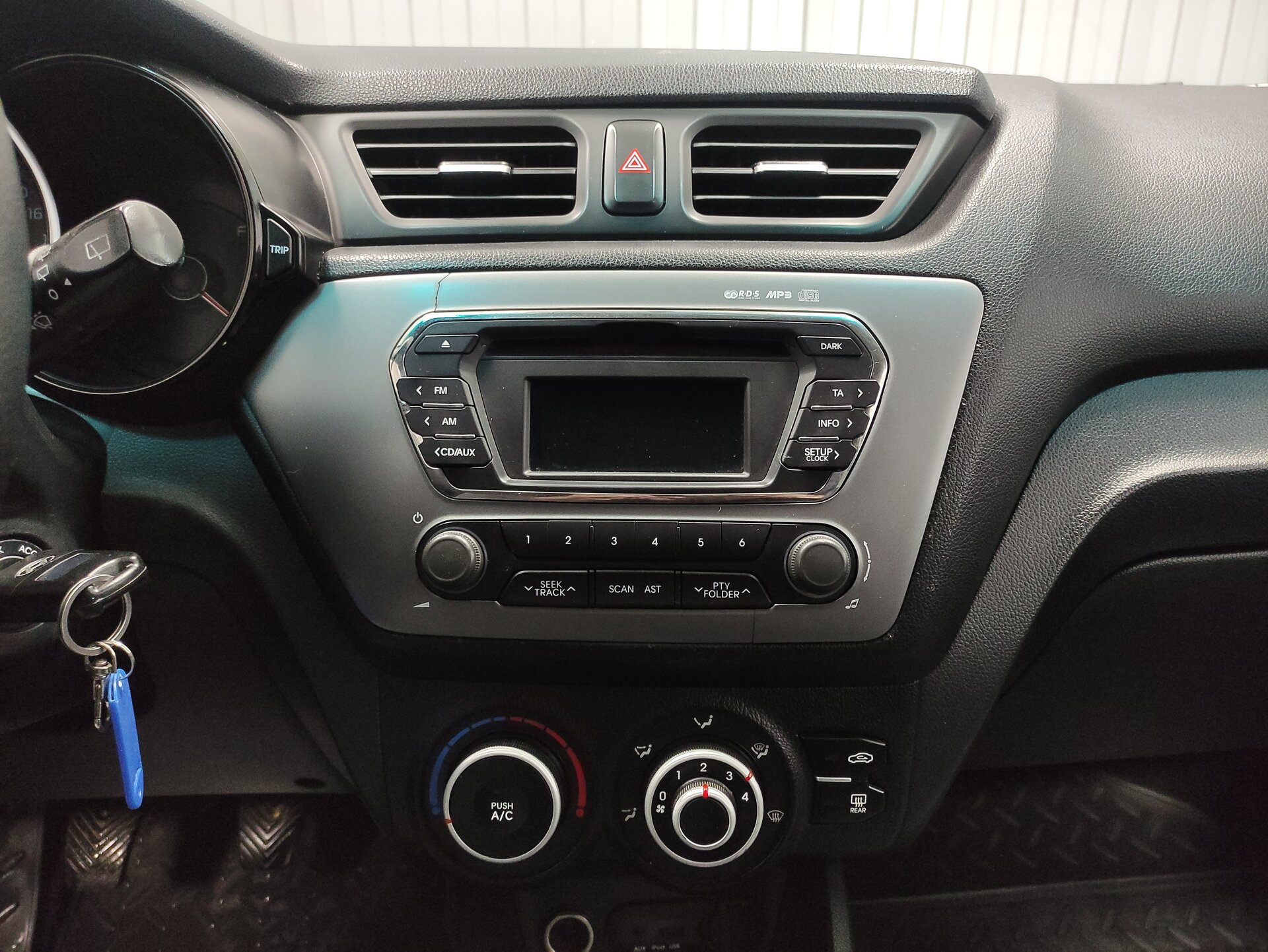 Kia Rio, III 2013