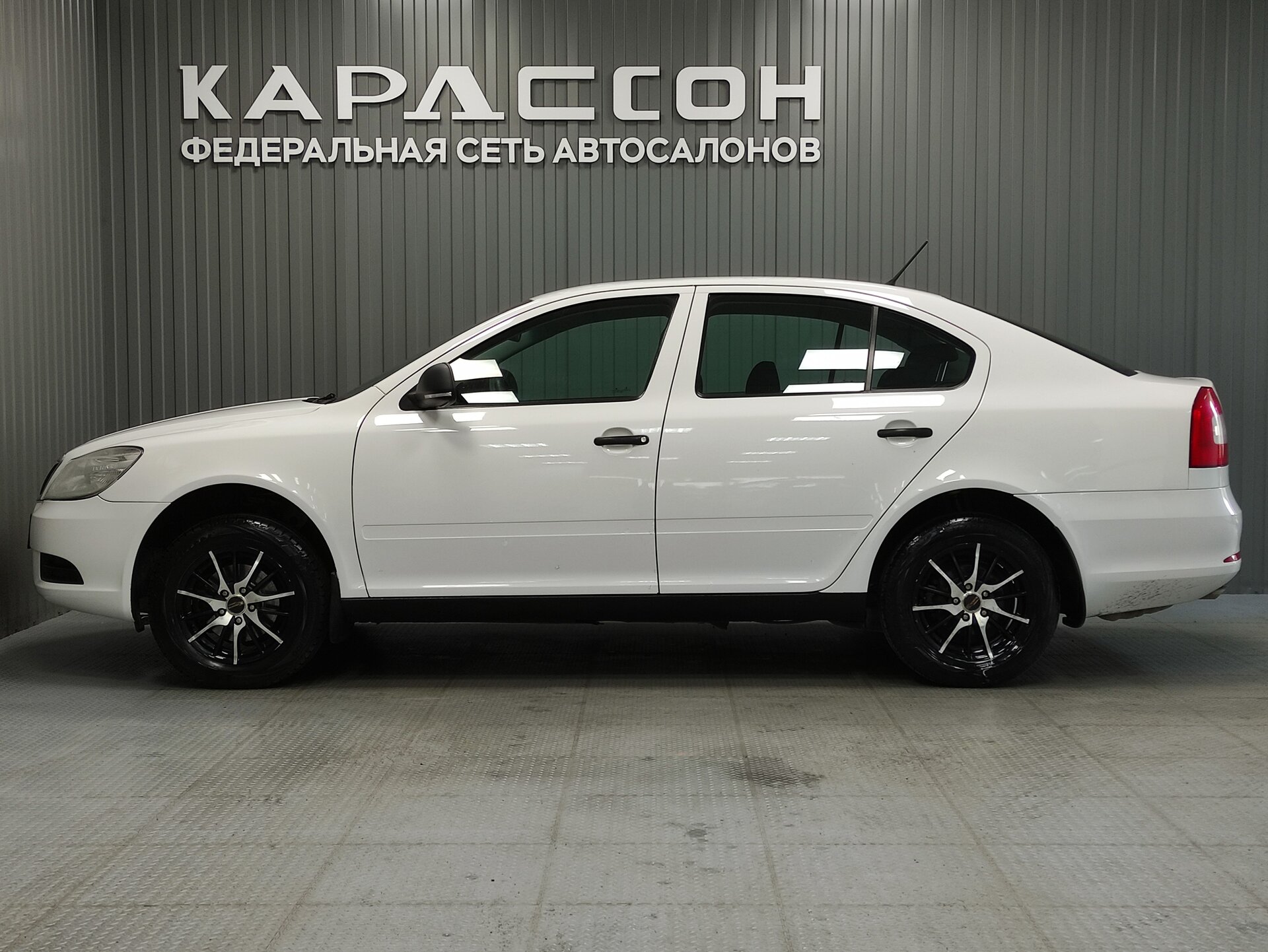 Skoda Octavia, II (A5) Рестайлинг 2011 Skoda Octavia, II (A5) Рестайлинг 2011