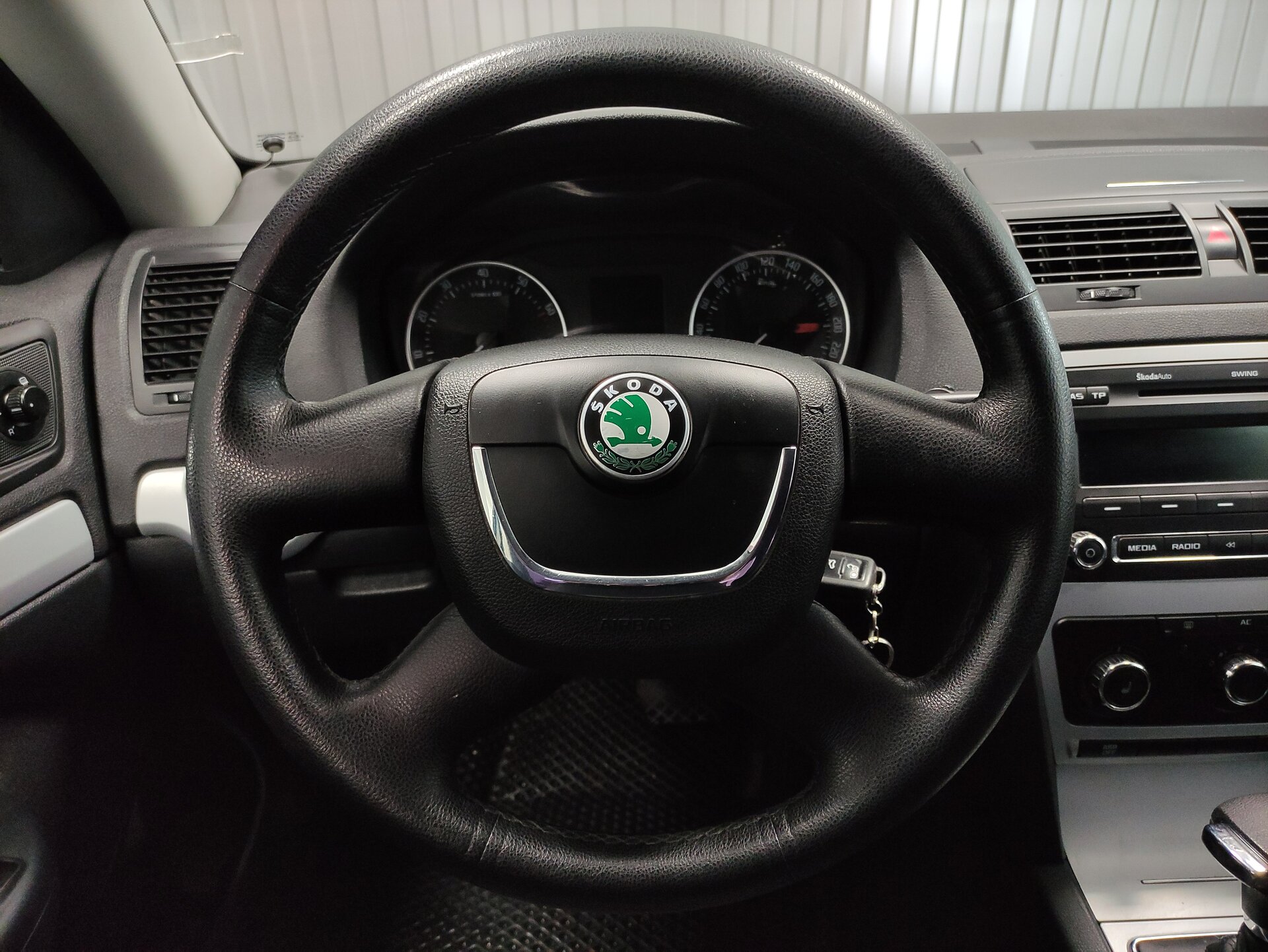 Skoda Octavia, II (A5) Рестайлинг 2011 Skoda Octavia, II (A5) Рестайлинг 2011