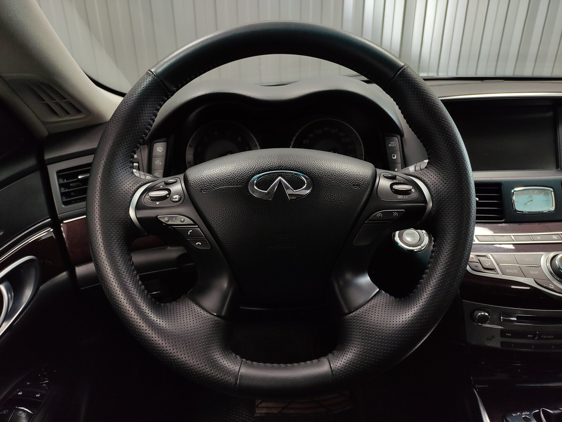 Infiniti M, IV 2012 Infiniti M, IV 2012