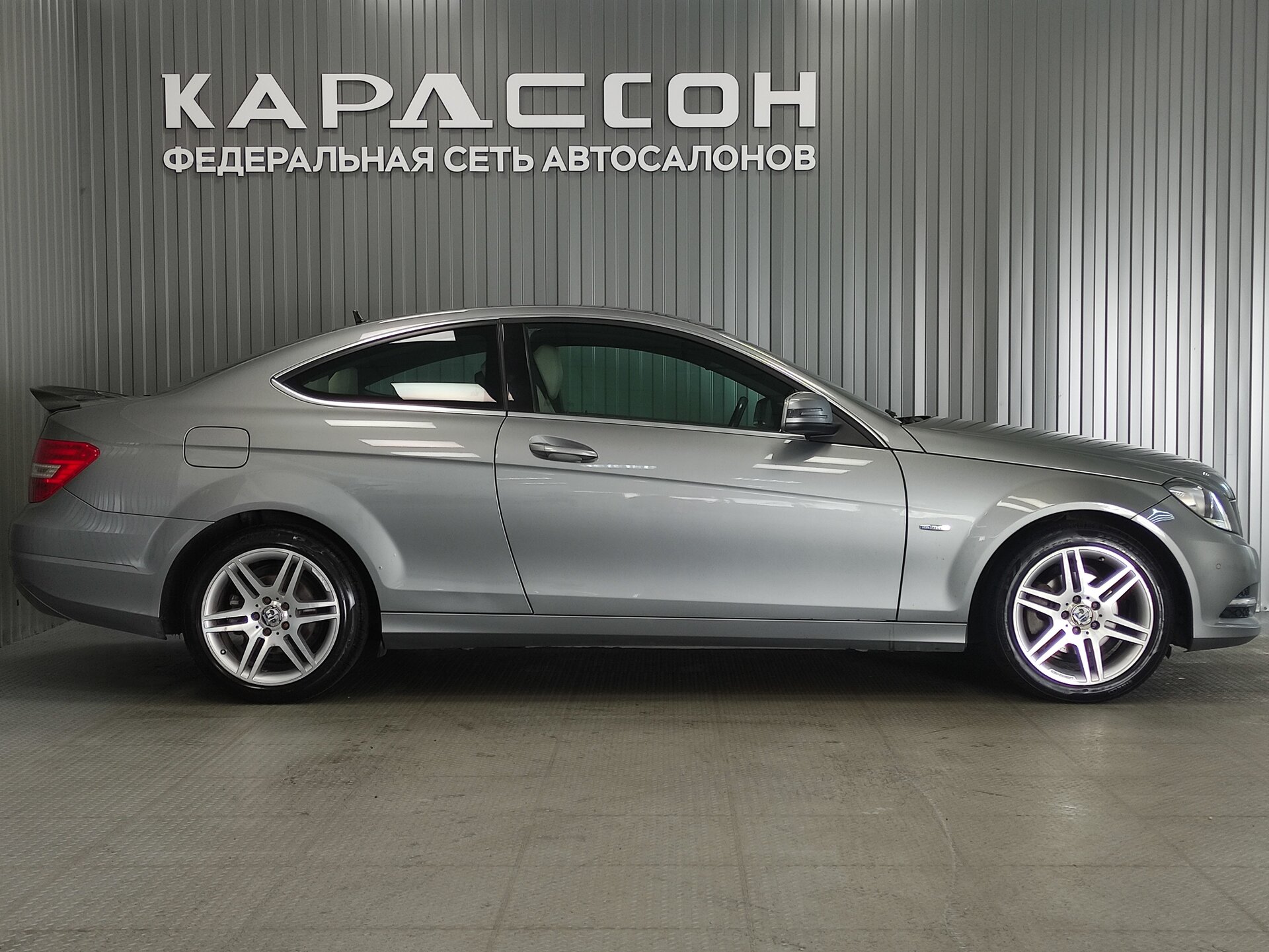 Mercedes-Benz C-Класс, III (W204) Рестайлинг 2011 Mercedes-Benz C-Класс, III (W204) Рестайлинг 2011