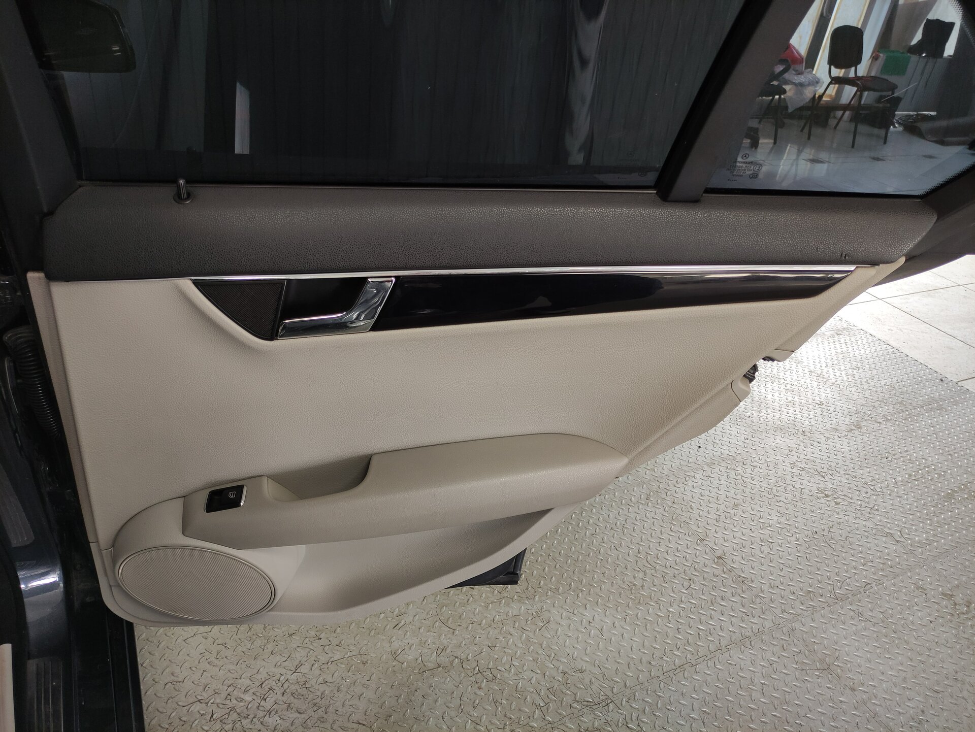 Mercedes-Benz C-Класс, III (W204) 2010 Mercedes-Benz C-Класс, III (W204) 2010