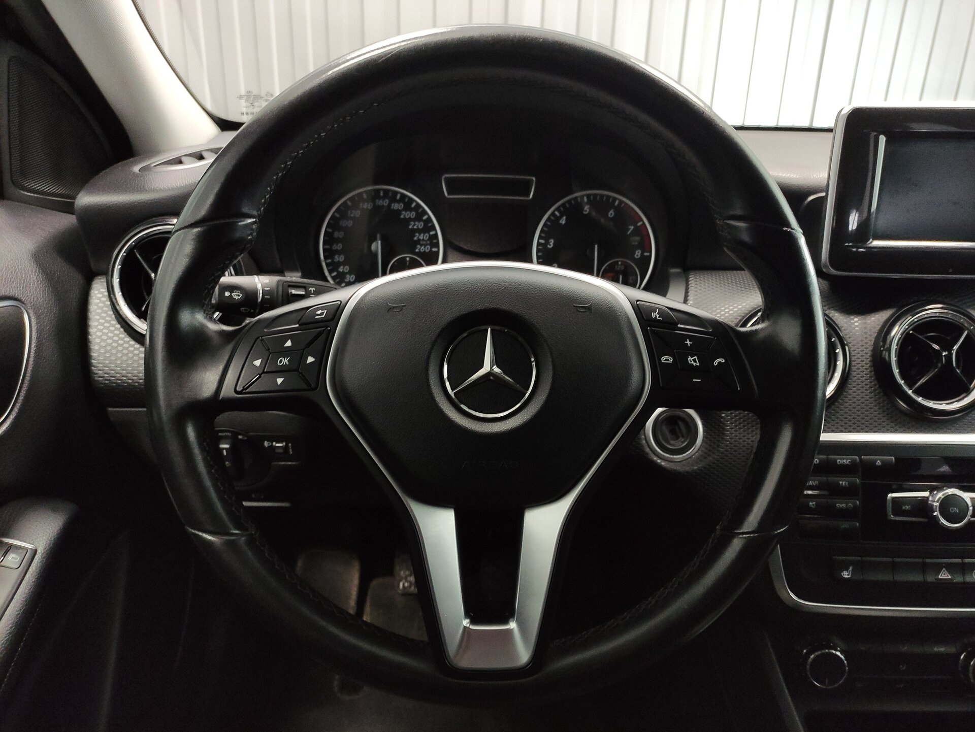 Mercedes-Benz A-Класс, III (W176) 2014 Mercedes-Benz A-Класс, III (W176) 2014