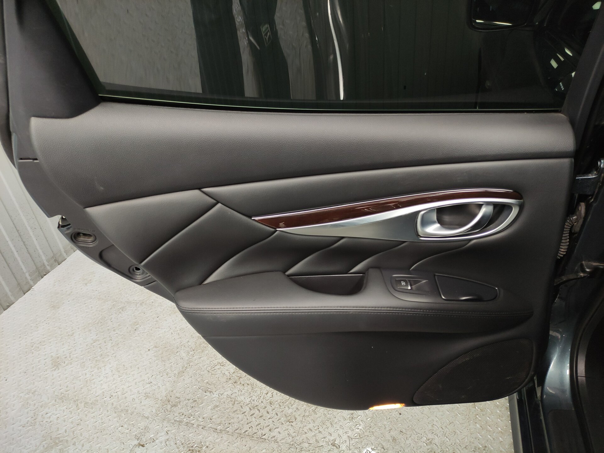 Infiniti M, IV 2012 Infiniti M, IV 2012