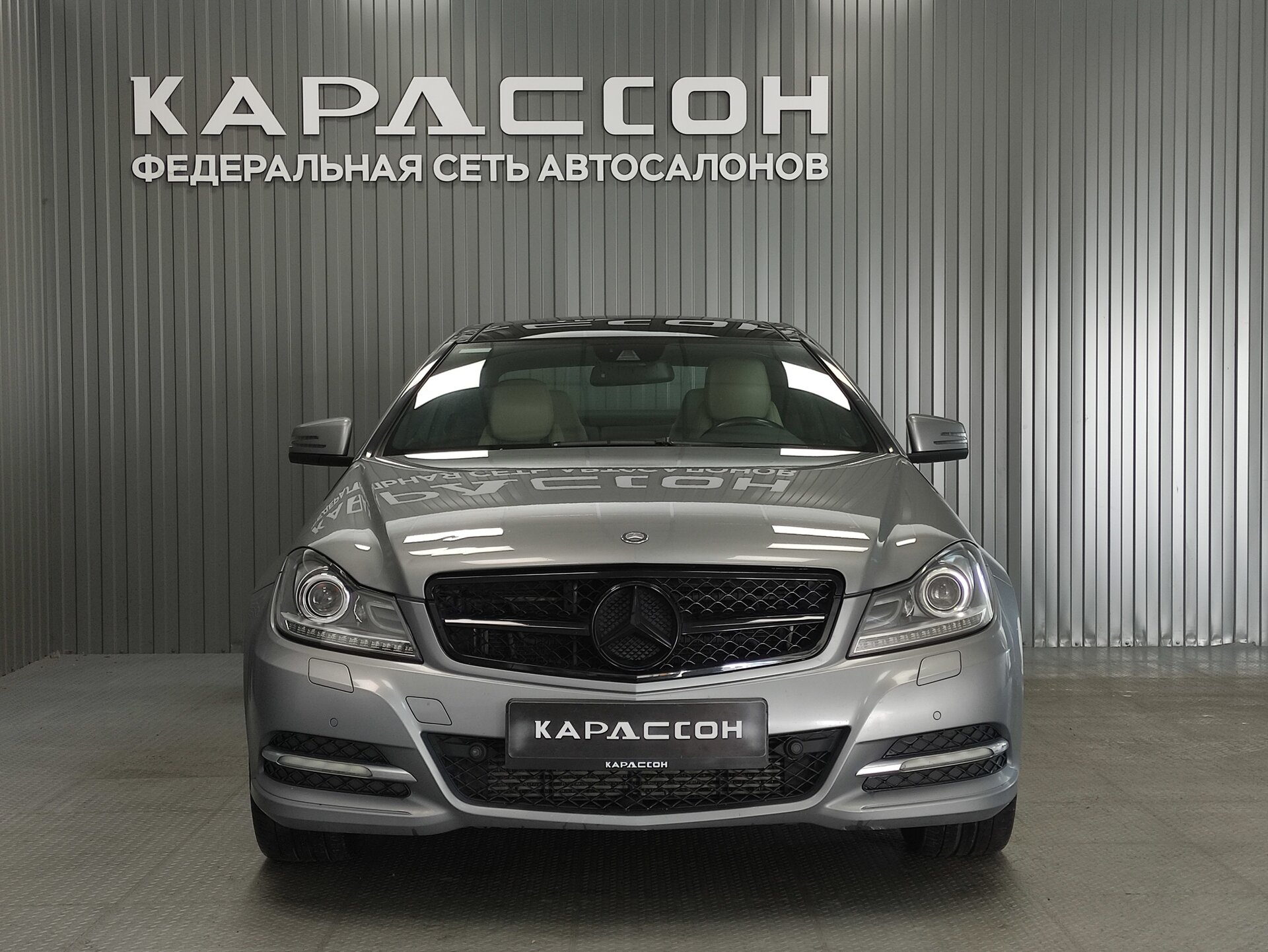 Mercedes-Benz C-Класс, III (W204) Рестайлинг 2011 Mercedes-Benz C-Класс, III (W204) Рестайлинг 2011
