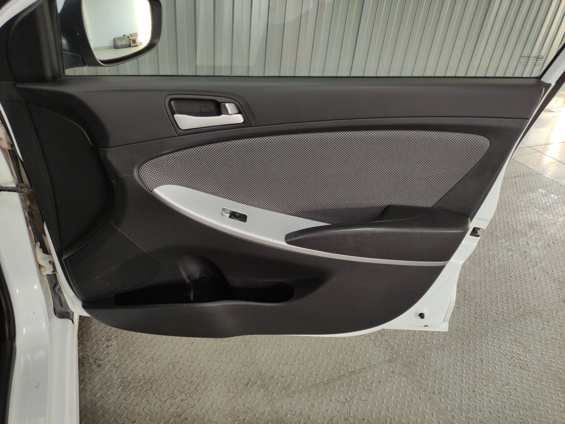 Hyundai Solaris, I 2012