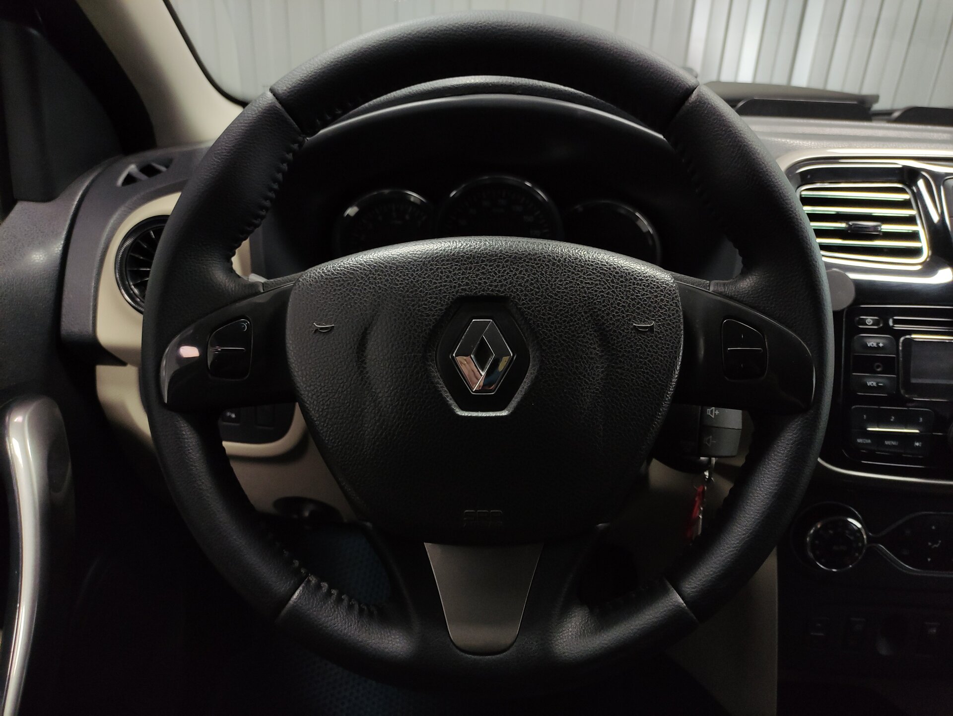 Renault Logan, II 2014 Renault Logan, II 2014