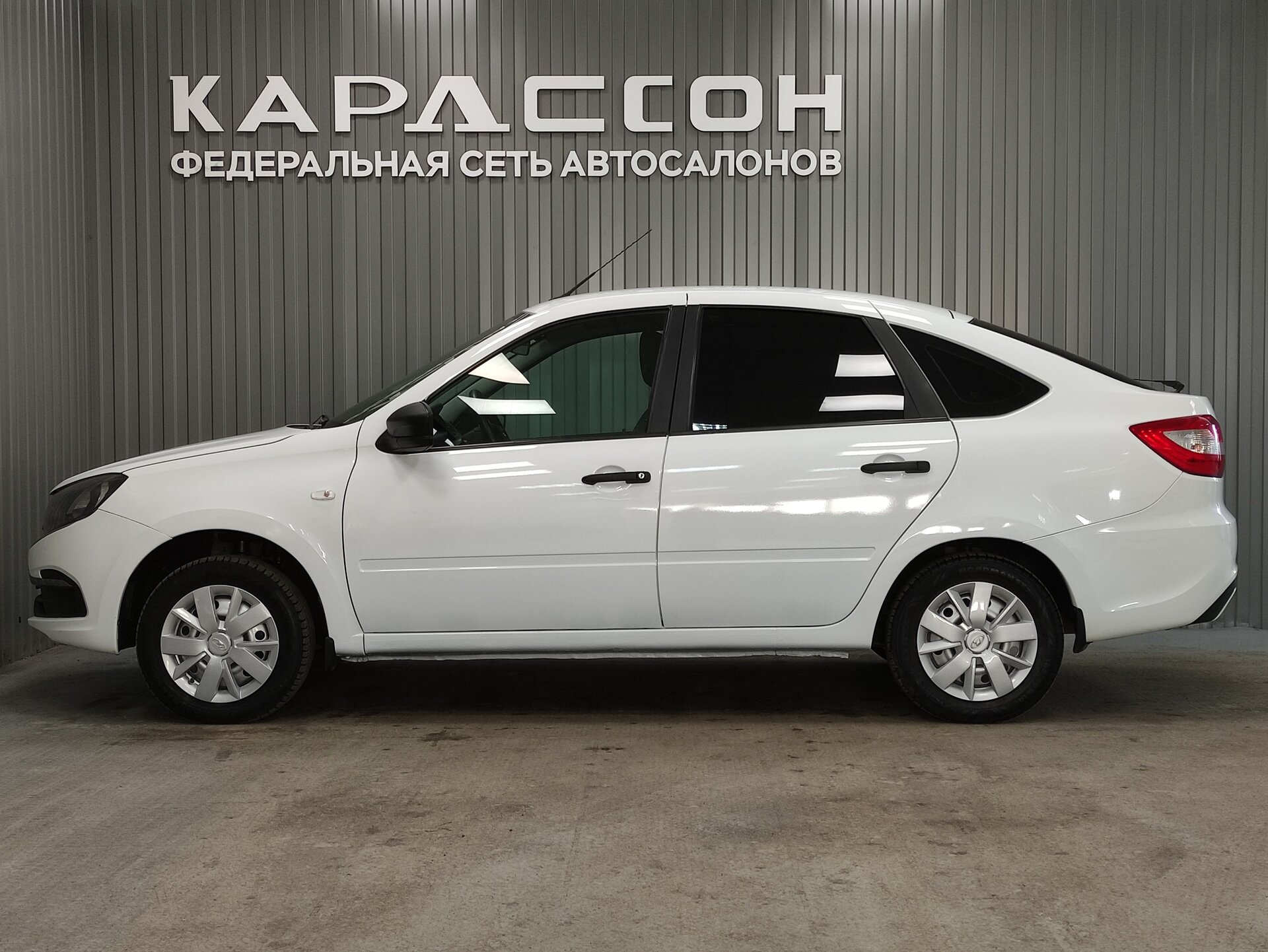 Lada (ВАЗ) Granta, I Рестайлинг 2019 Lada (ВАЗ) Granta, I Рестайлинг 2019
