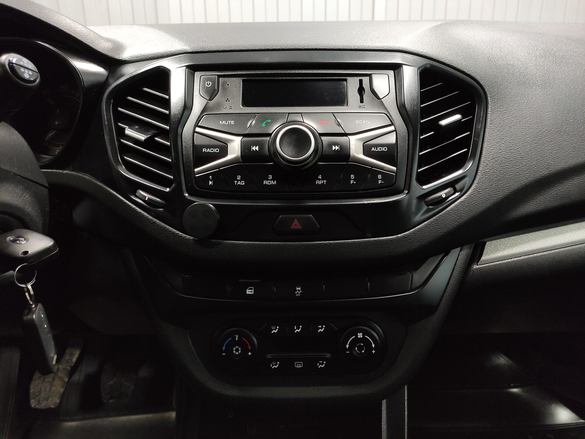 Lada (ВАЗ) Vesta, I 2017 Lada (ВАЗ) Vesta, I 2017