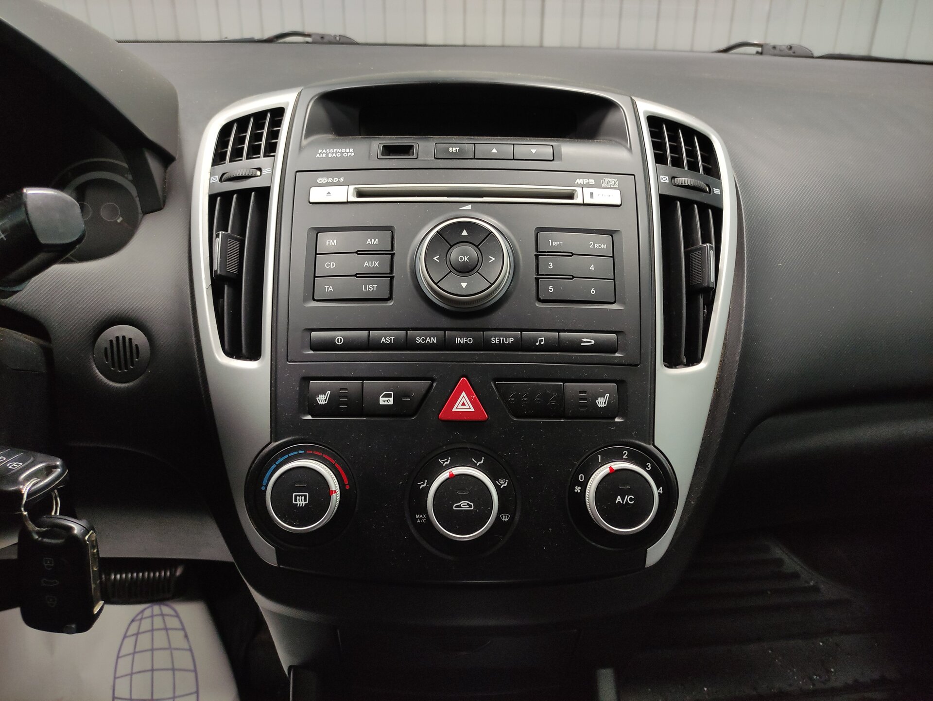 Kia Ceed, I Рестайлинг 2012 Kia Ceed, I Рестайлинг 2012