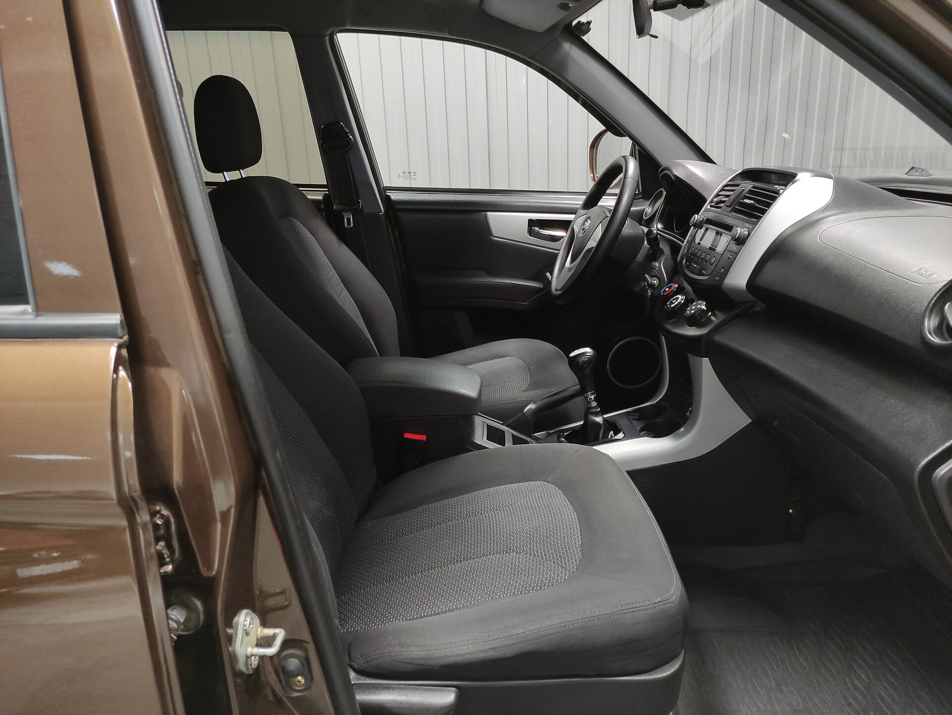 Lifan X60, I Рестайлинг 2 2016 Lifan X60, I Рестайлинг 2 2016