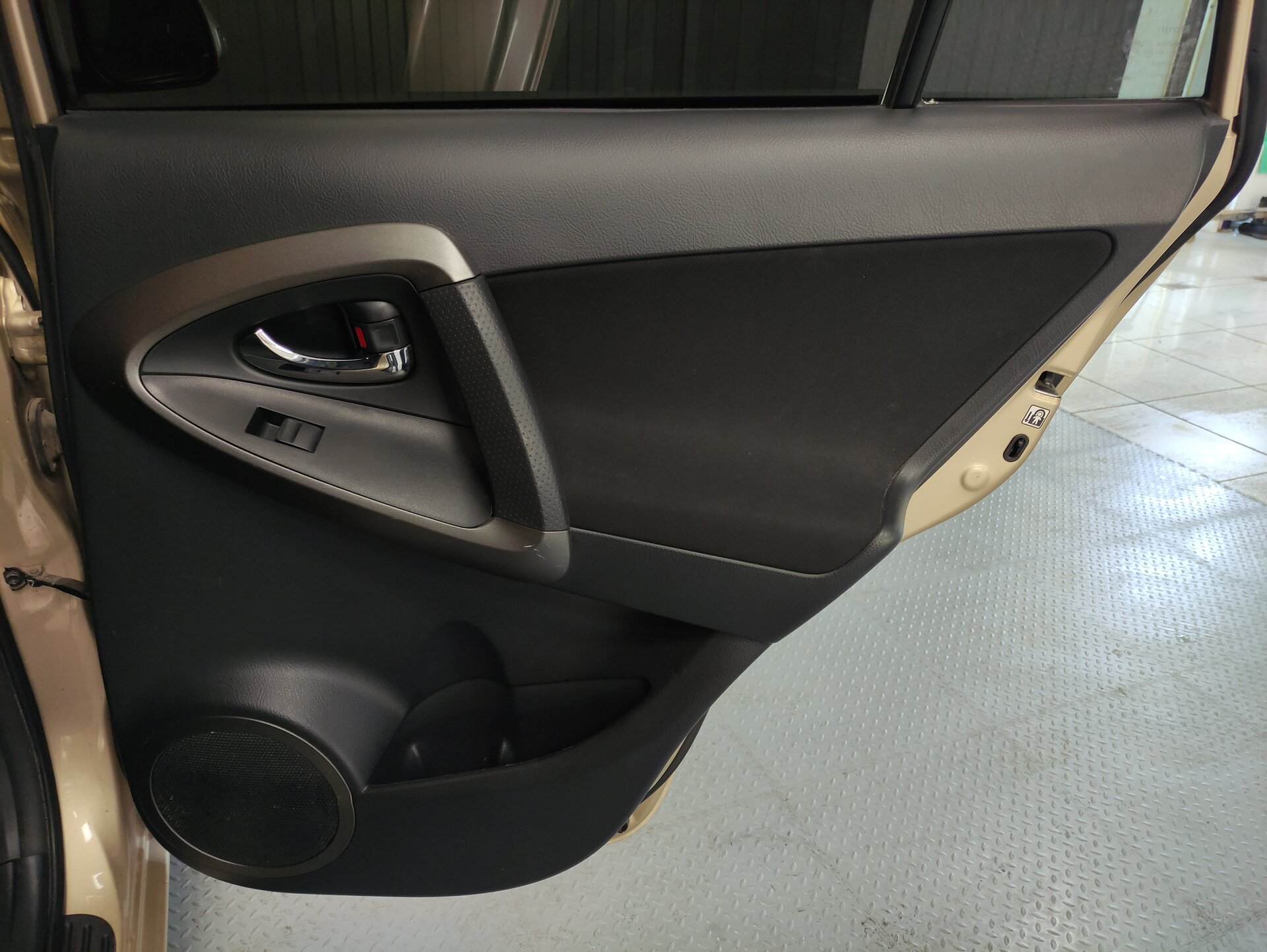 Toyota RAV4, III (XA30) Рестайлинг 2012