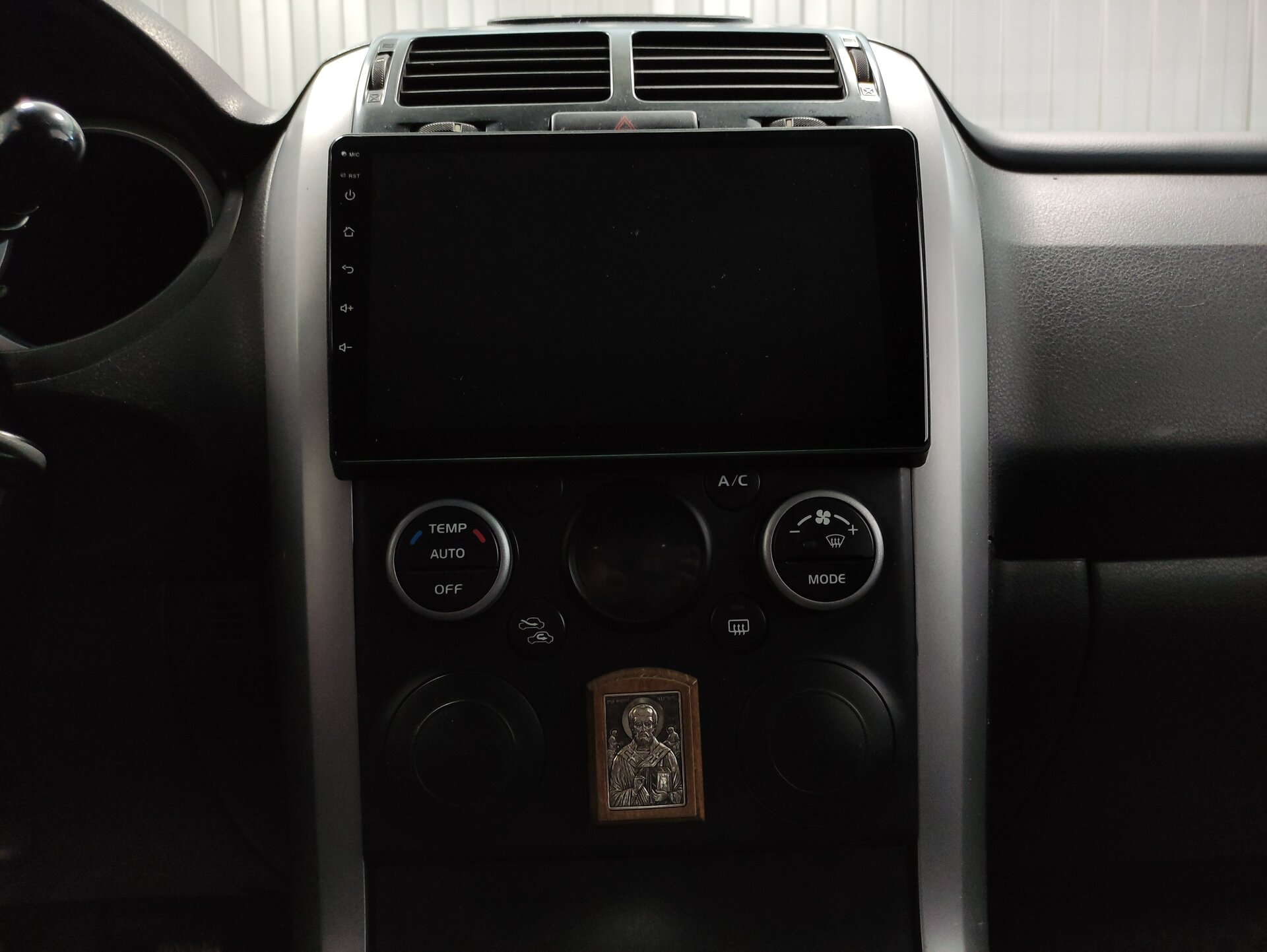Suzuki Grand Vitara, II Рестайлинг 2011 Suzuki Grand Vitara, II Рестайлинг 2011