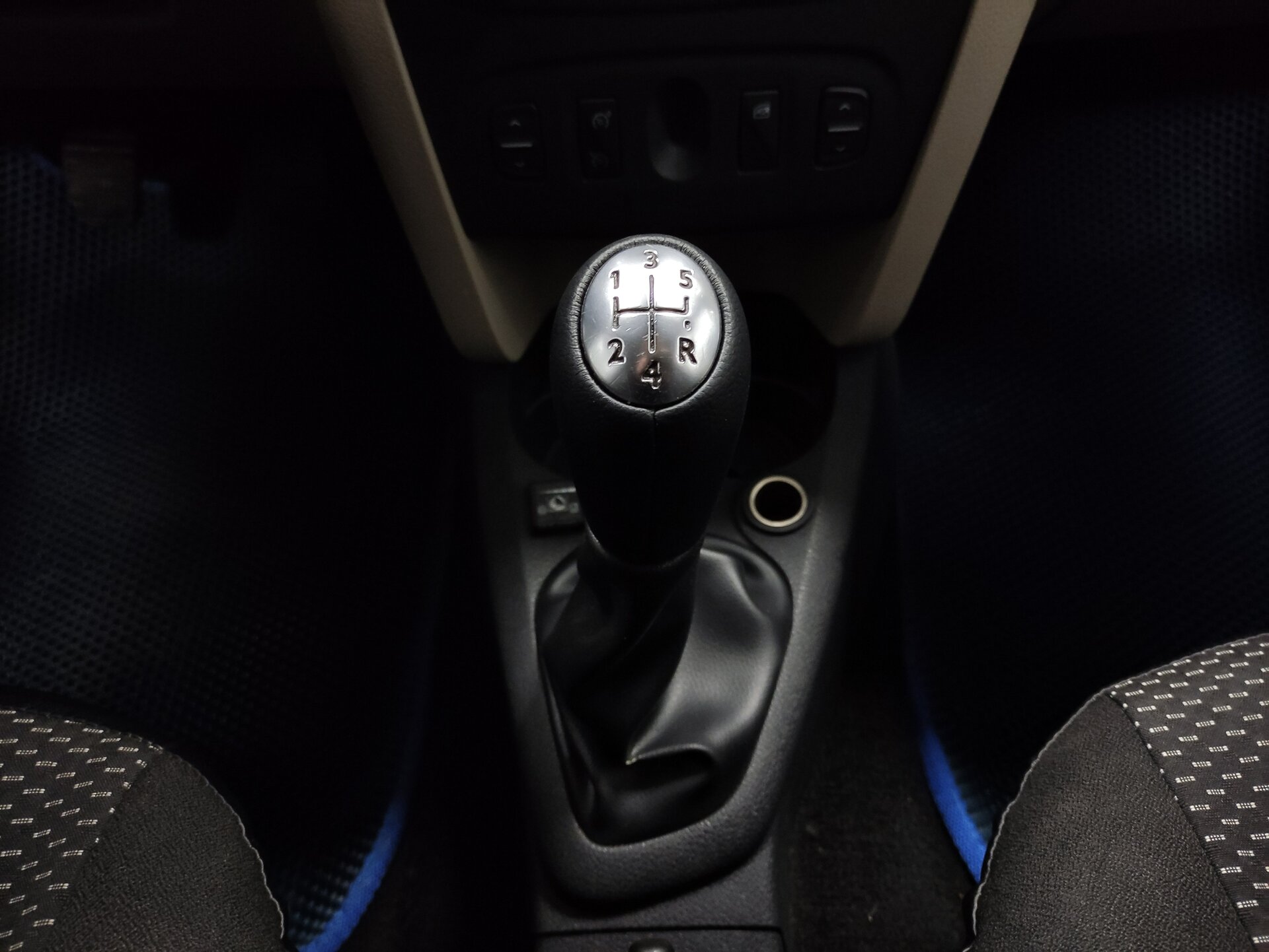 Renault Logan, II 2014 Renault Logan, II 2014