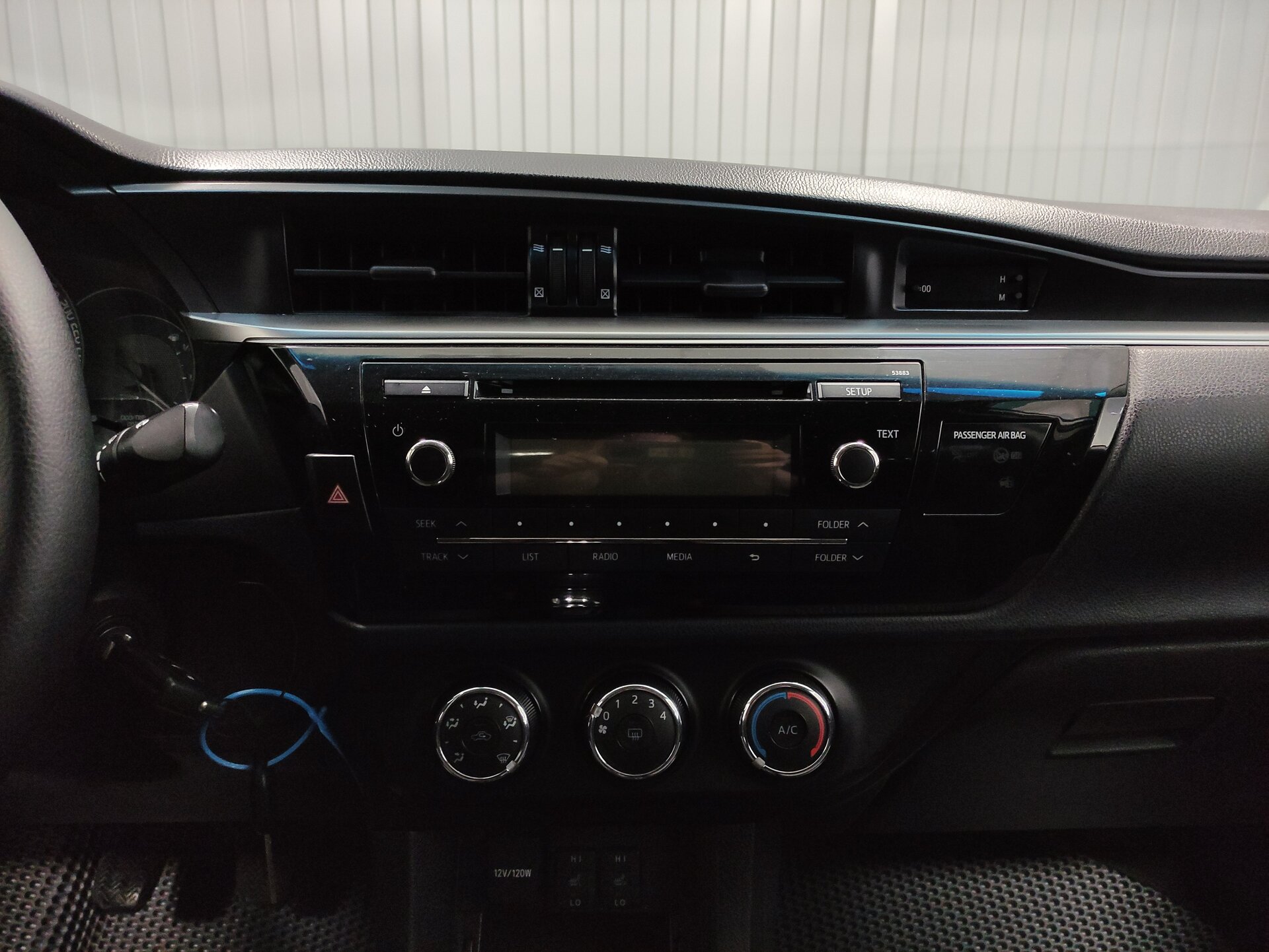 Toyota Corolla, XI (E160, E170, E180) 2013