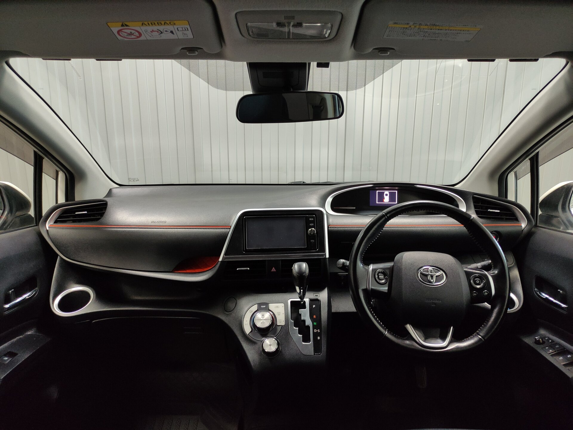 Toyota Sienta, II 2017