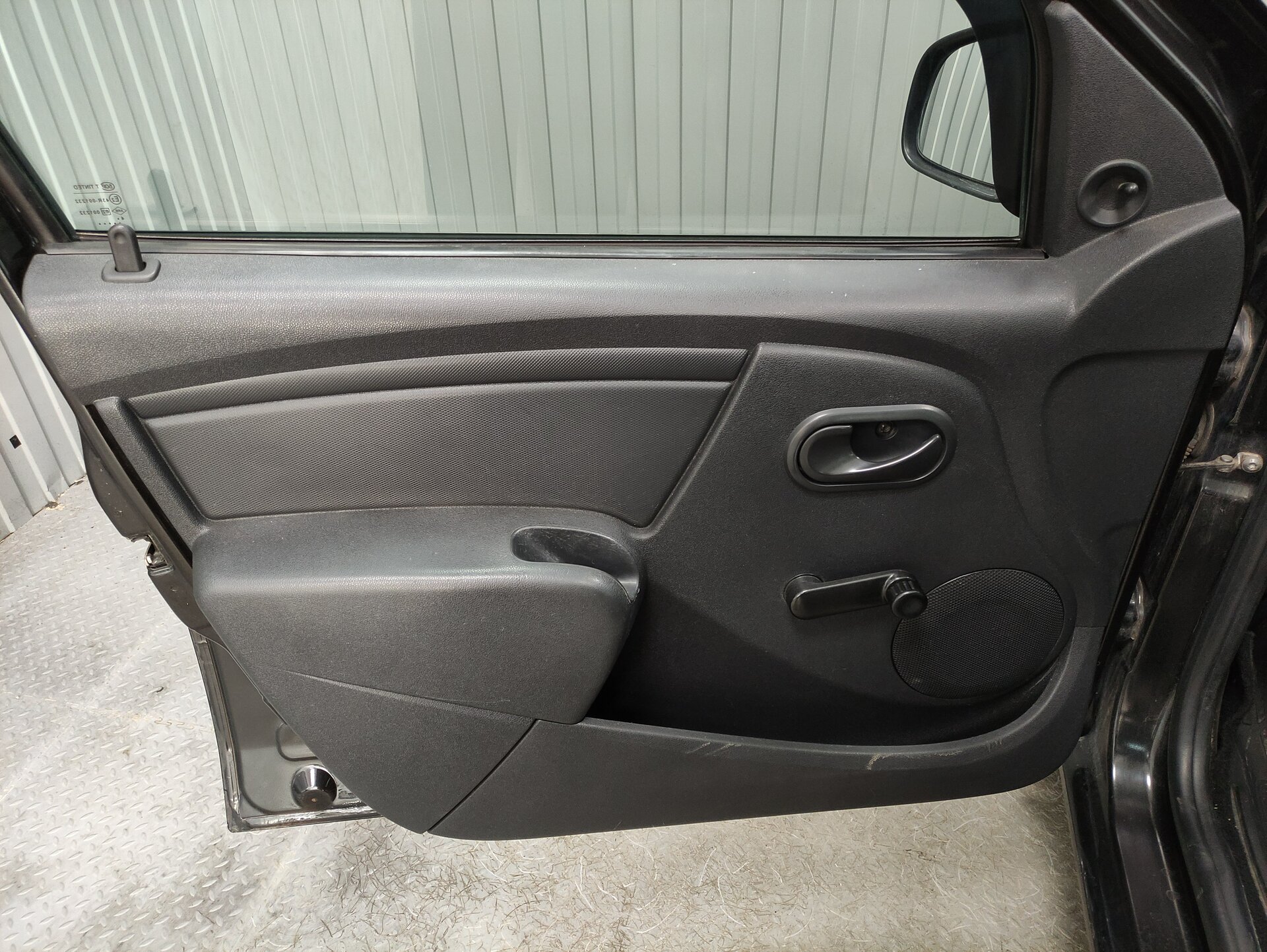 Renault Logan, I Рестайлинг 2015 Renault Logan, I Рестайлинг 2015