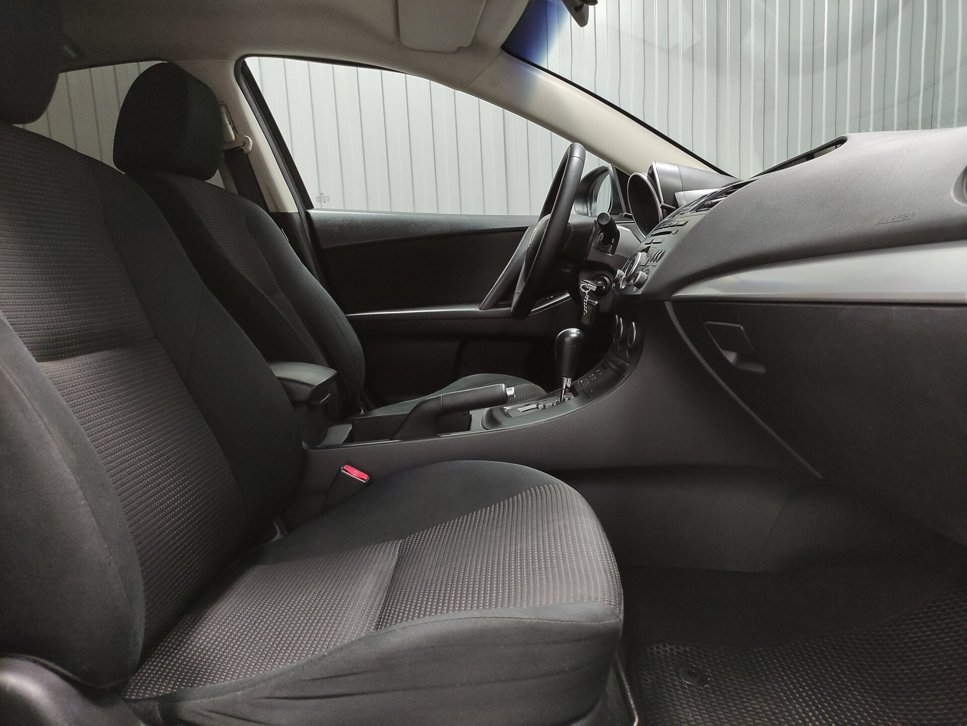 Mazda 3, II (BL) Рестайлинг 2012 Mazda 3, II (BL) Рестайлинг 2012
