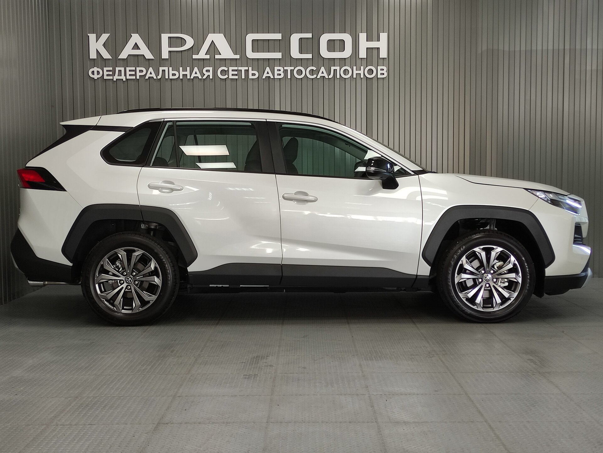 Toyota RAV4, V (XA50) 2024