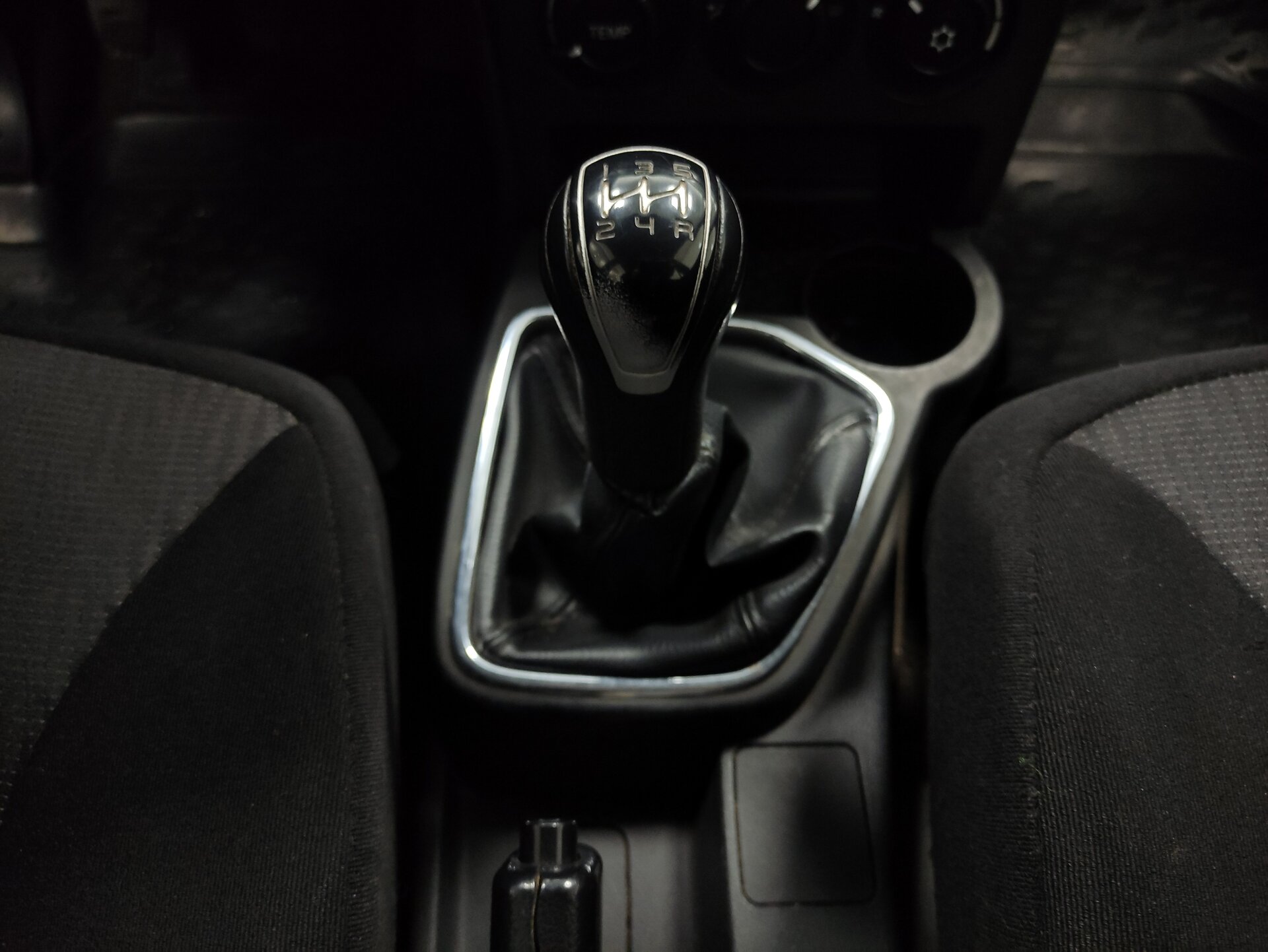 Lada (ВАЗ) Priora, I Рестайлинг 2014 Lada (ВАЗ) Priora, I Рестайлинг 2014