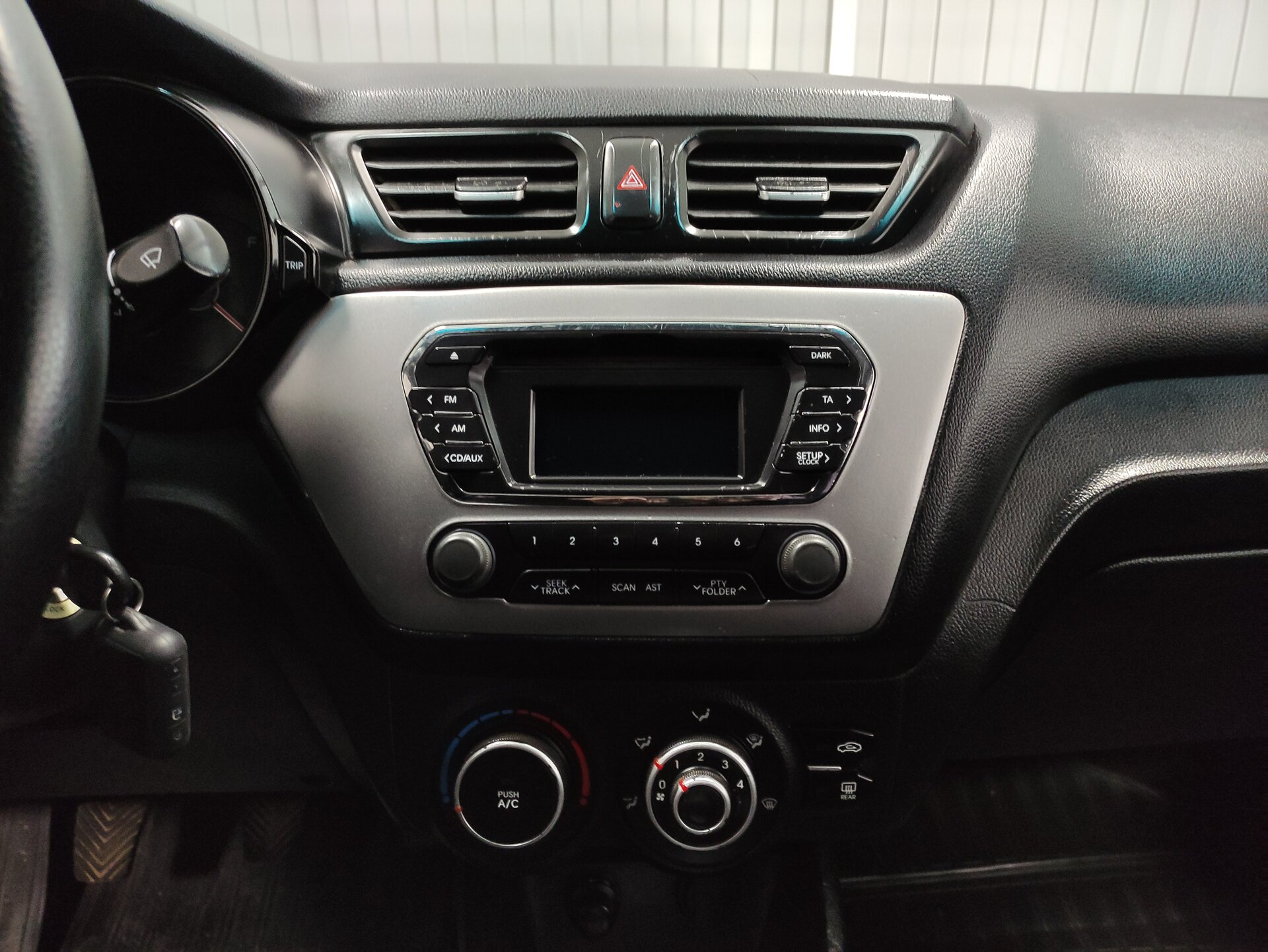 Kia Rio, III 2015