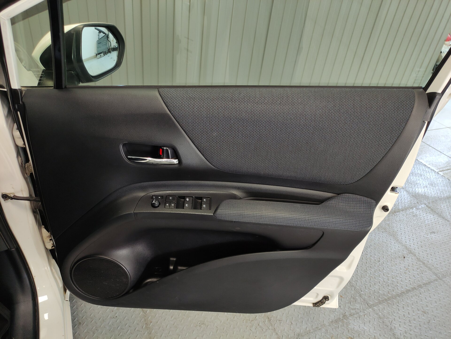 Toyota Sienta, II 2017