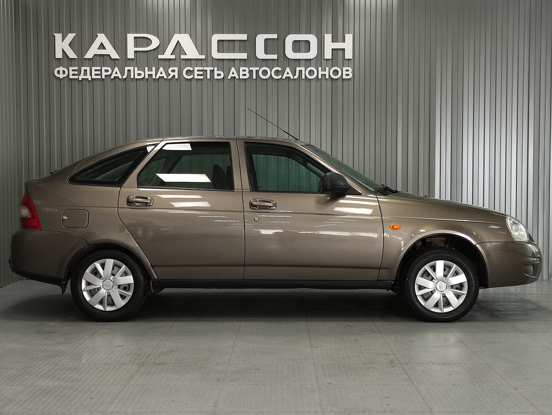 Lada (ВАЗ) Priora, I Рестайлинг 2013 Lada (ВАЗ) Priora, I Рестайлинг 2013