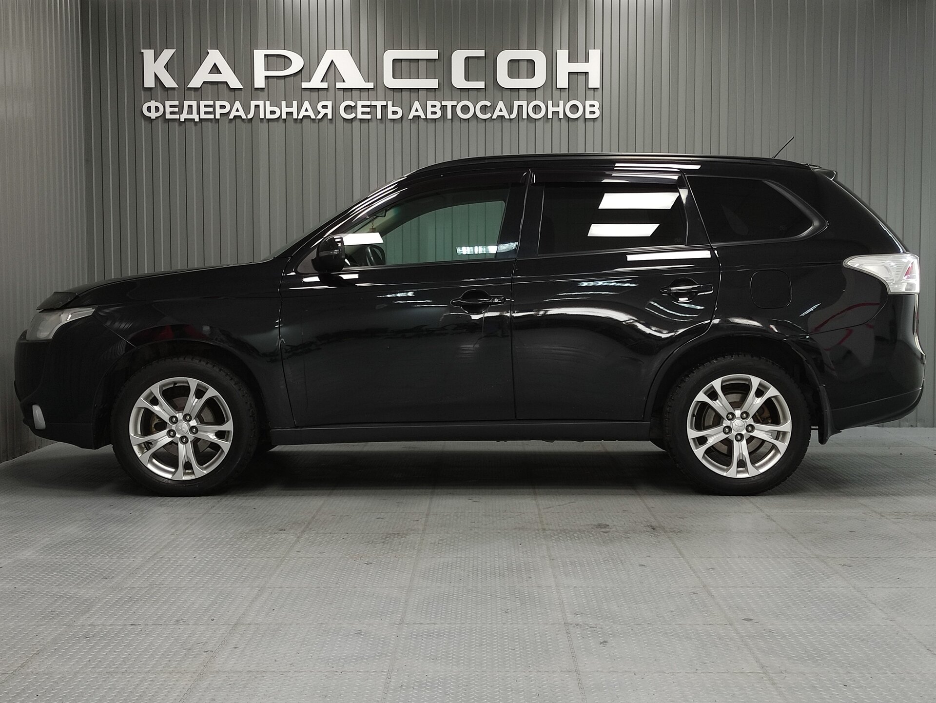 Mitsubishi Outlander, III 2013 Mitsubishi Outlander, III 2013