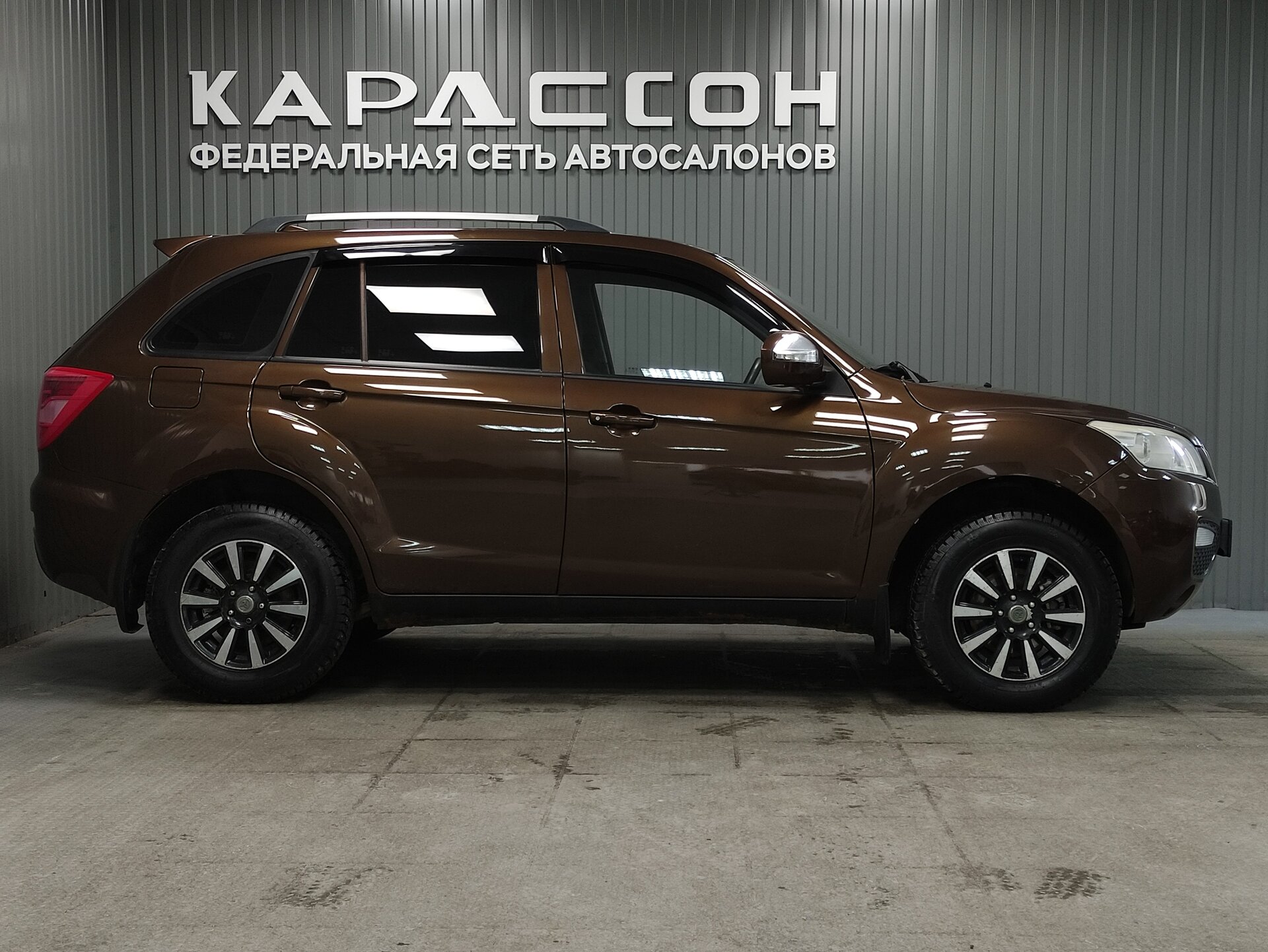 Lifan X60, I Рестайлинг 2 2016 Lifan X60, I Рестайлинг 2 2016