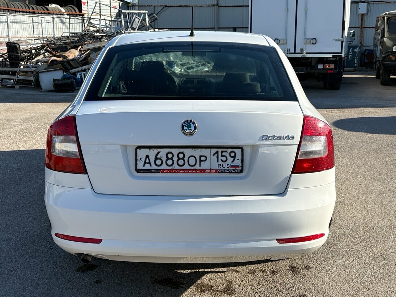 Skoda Octavia, II (A5) Рестайлинг 2011 Skoda Octavia, II (A5) Рестайлинг 2011